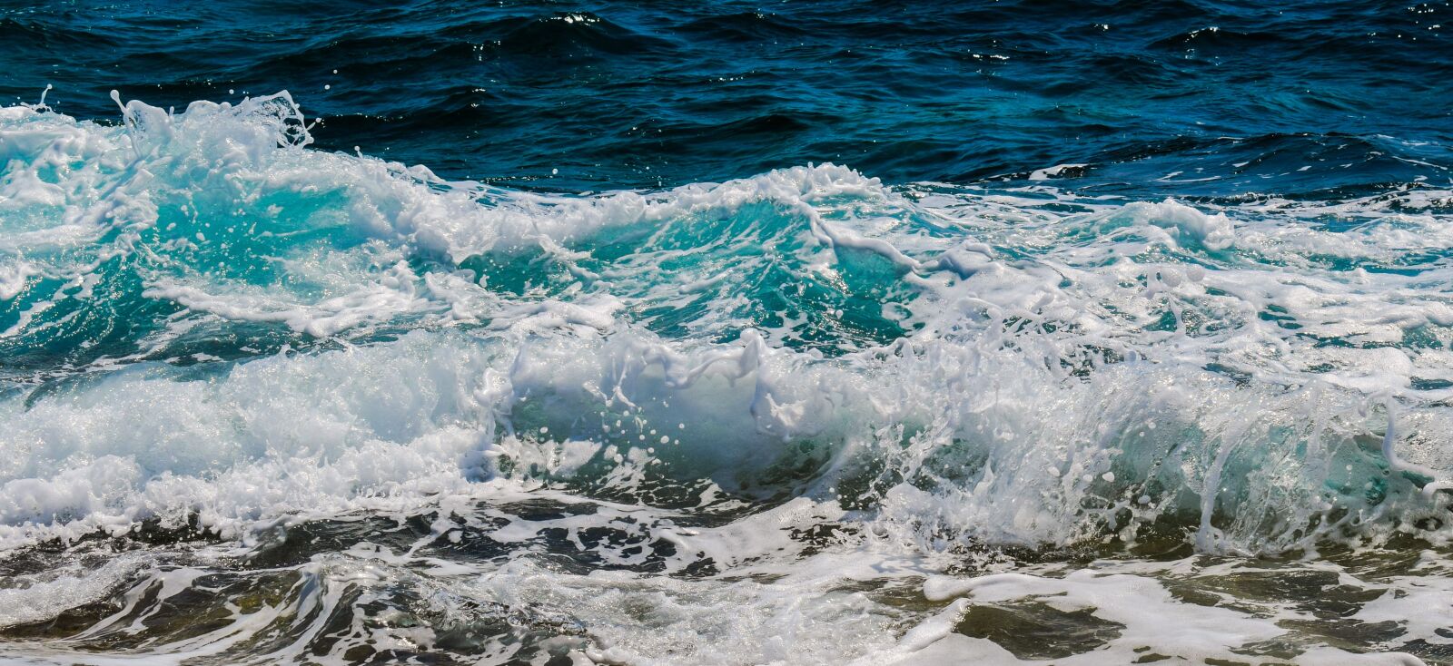 Nikon D3300 sample photo. Wave, smashing, sea photography
