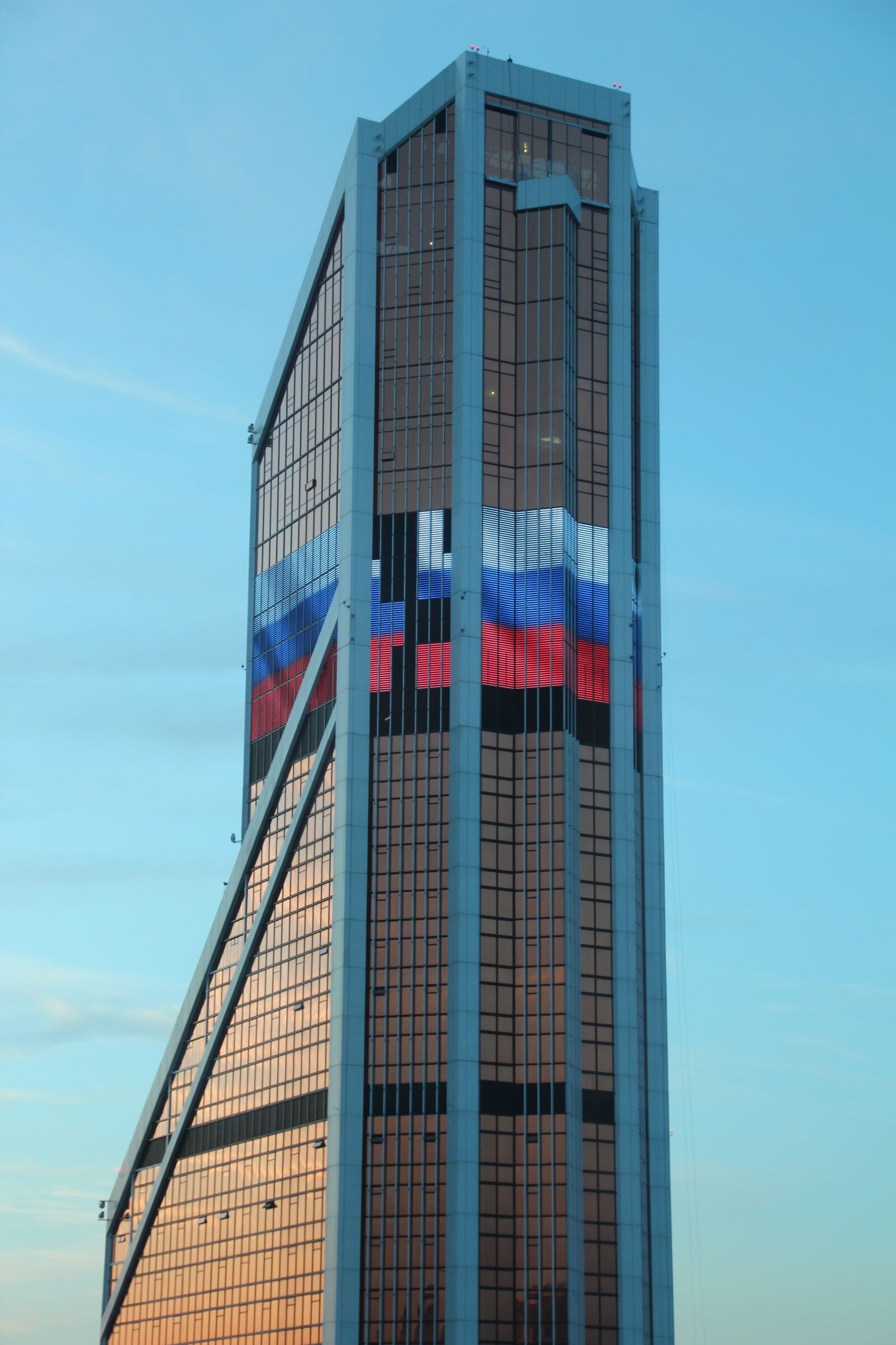 Canon EOS 600D (Rebel EOS T3i / EOS Kiss X5) sample photo. Russia, moscow, new city photography