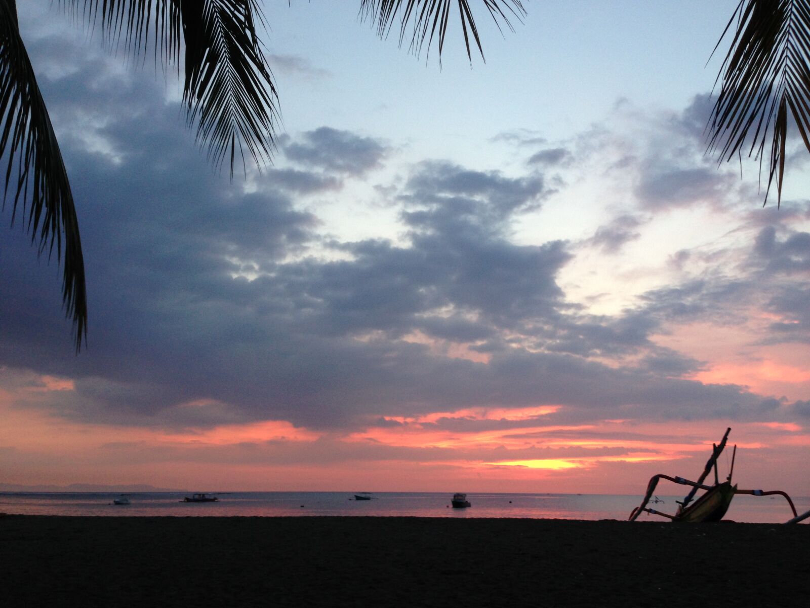 Apple iPhone 5 sample photo. Beach, evening, sunset photography