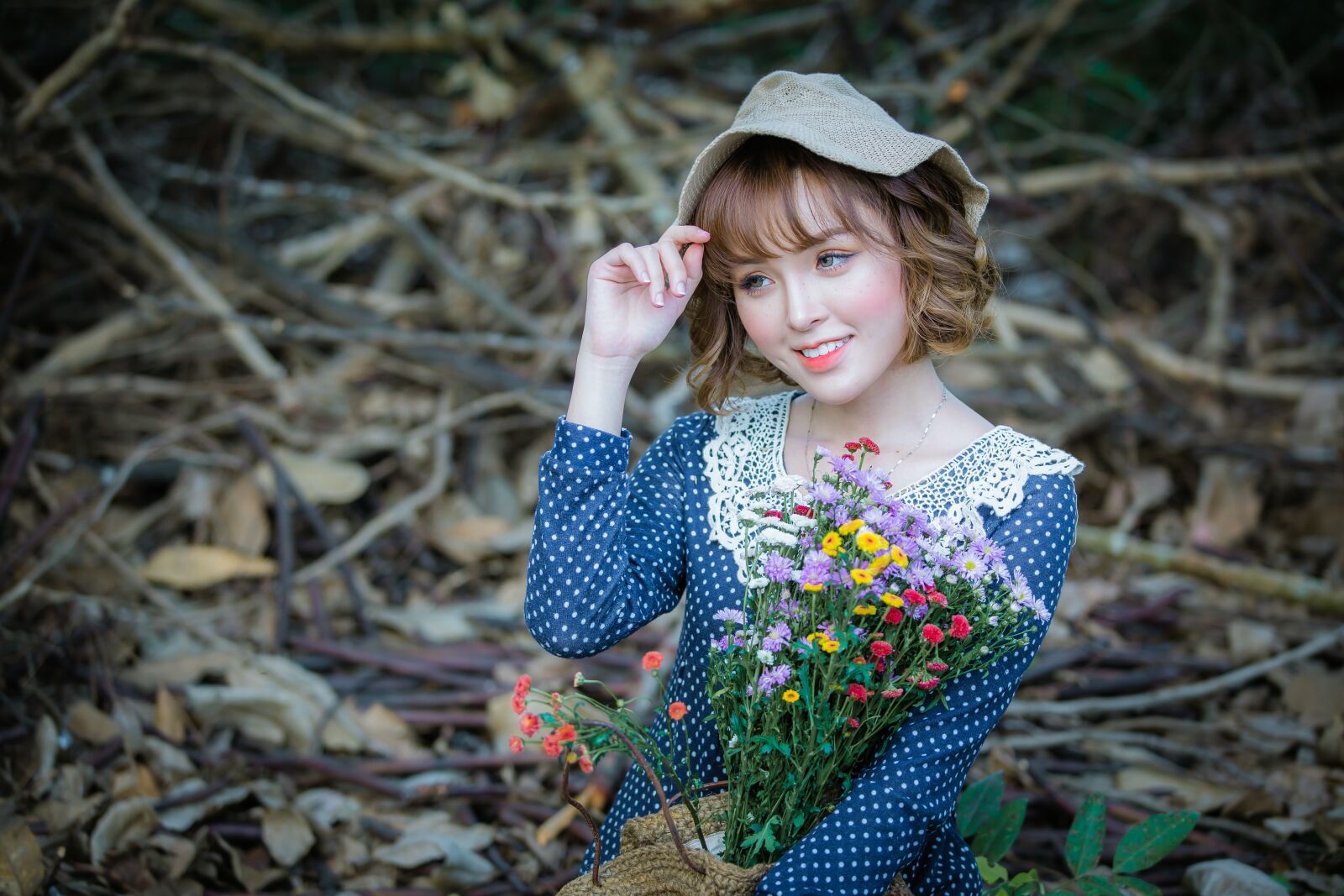 Canon EF 70-200mm F2.8L IS II USM sample photo. Girl, woman, people photography