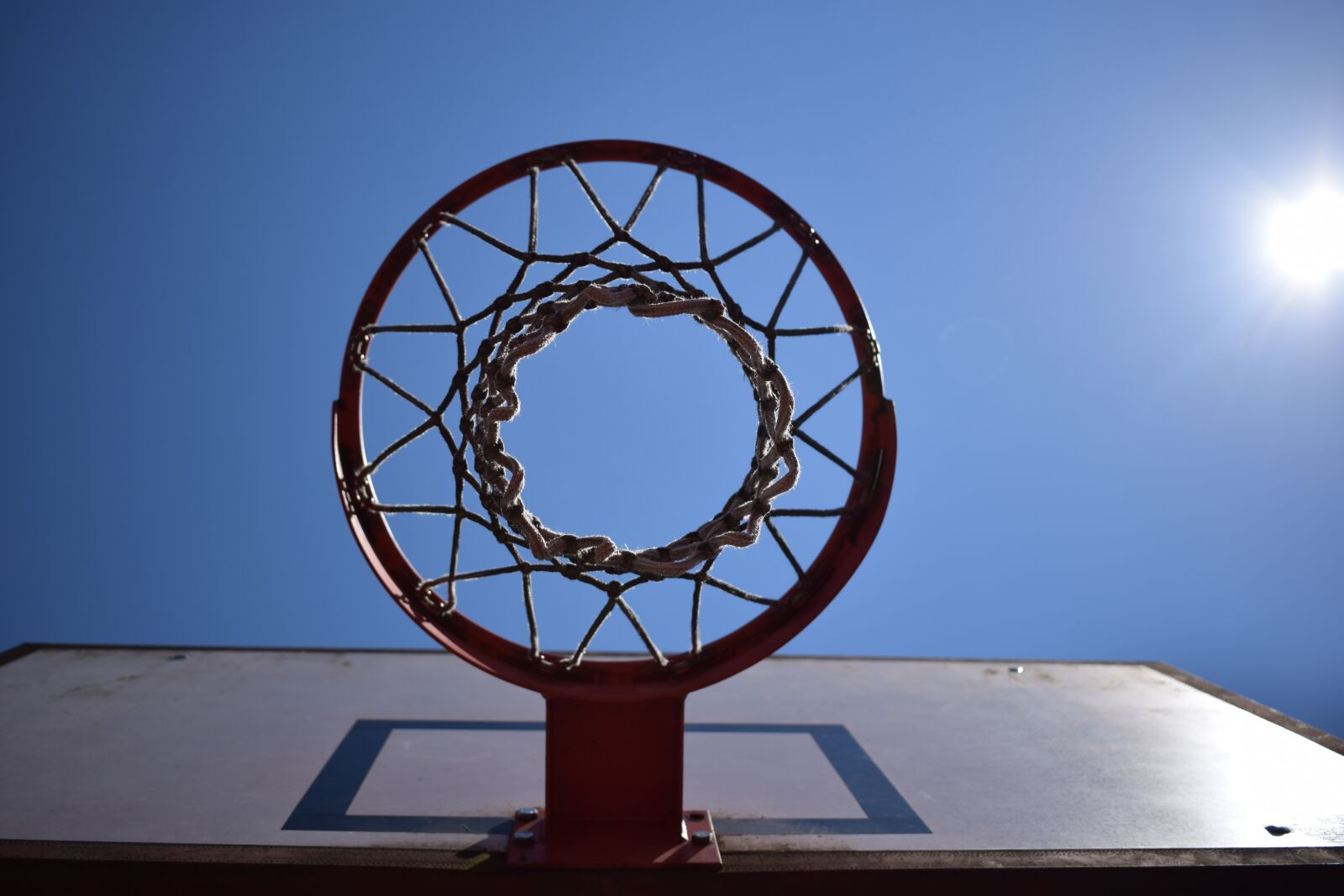 Nikon D3300 sample photo. Basketball hoop, sun, round photography