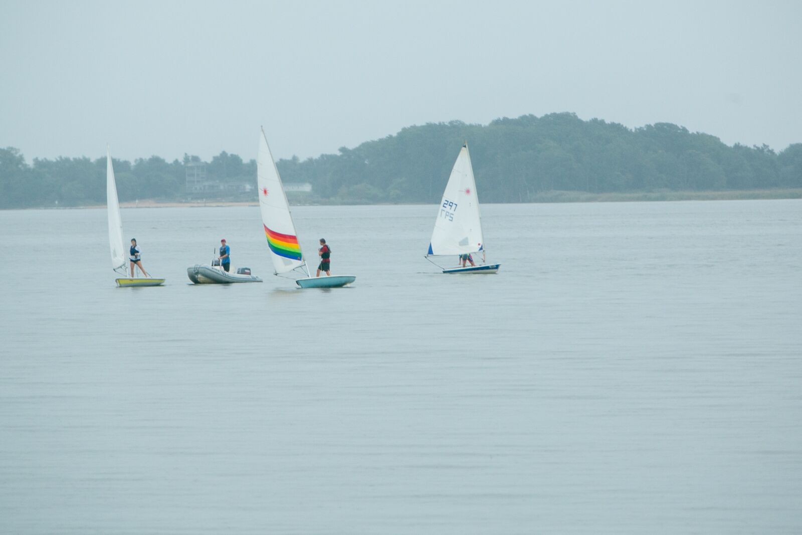 Canon EF 70-200mm F2.8L IS USM sample photo. Sailboats, water, sailing photography