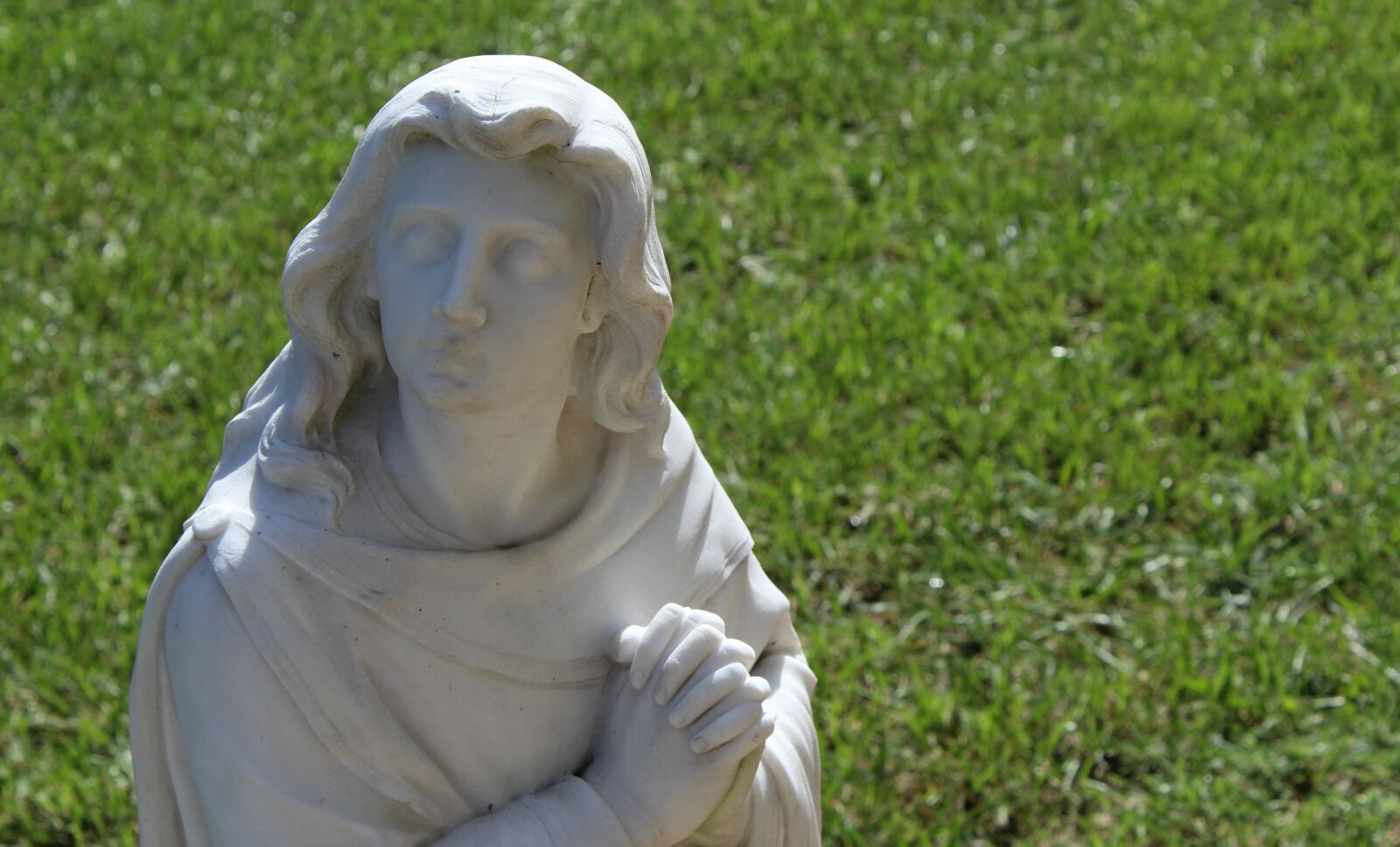 Canon EOS 1200D (EOS Rebel T5 / EOS Kiss X70 / EOS Hi) sample photo. Angel, statue, prayer photography