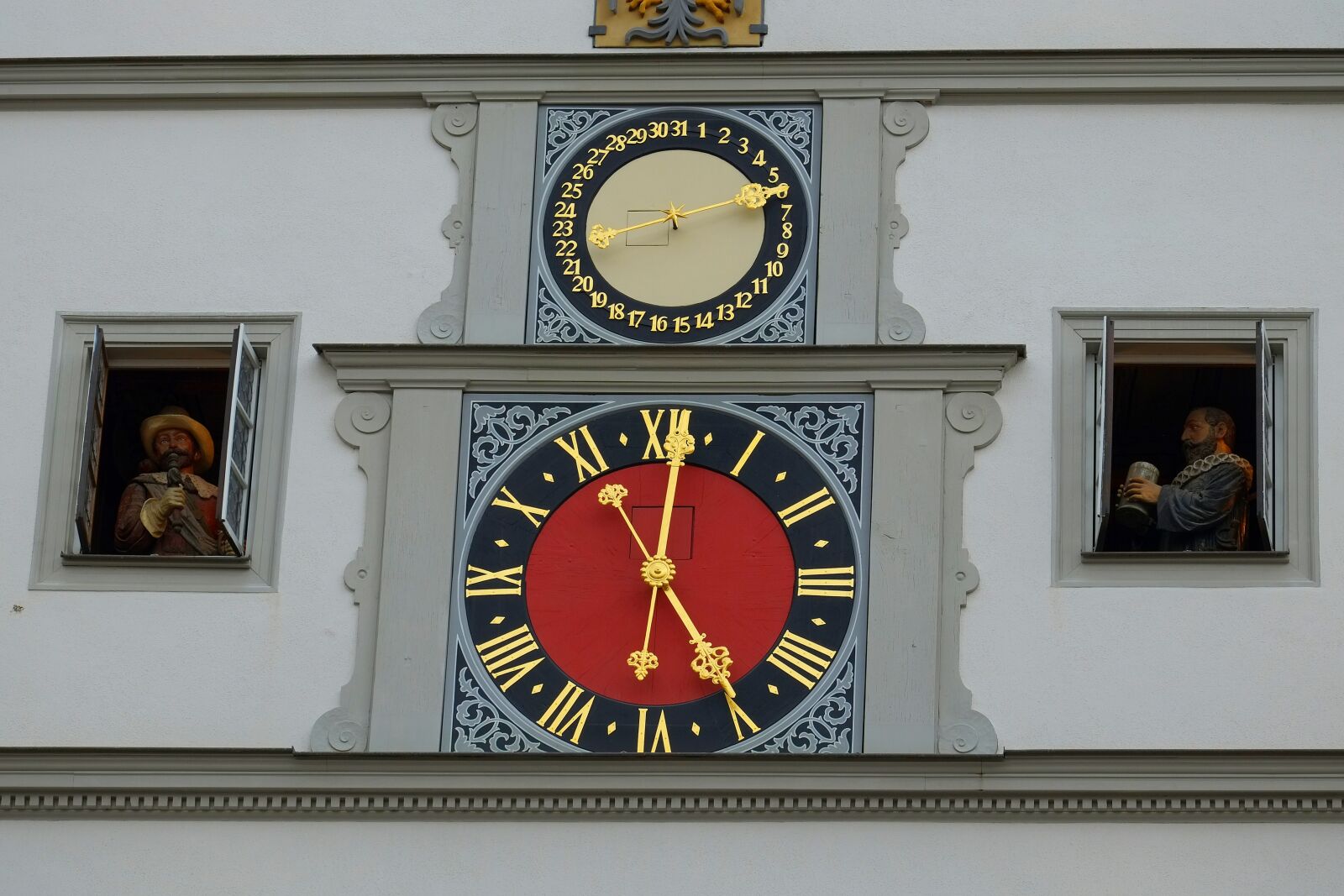 Fujifilm X-E1 sample photo. Clock, glockenspiel, places of photography