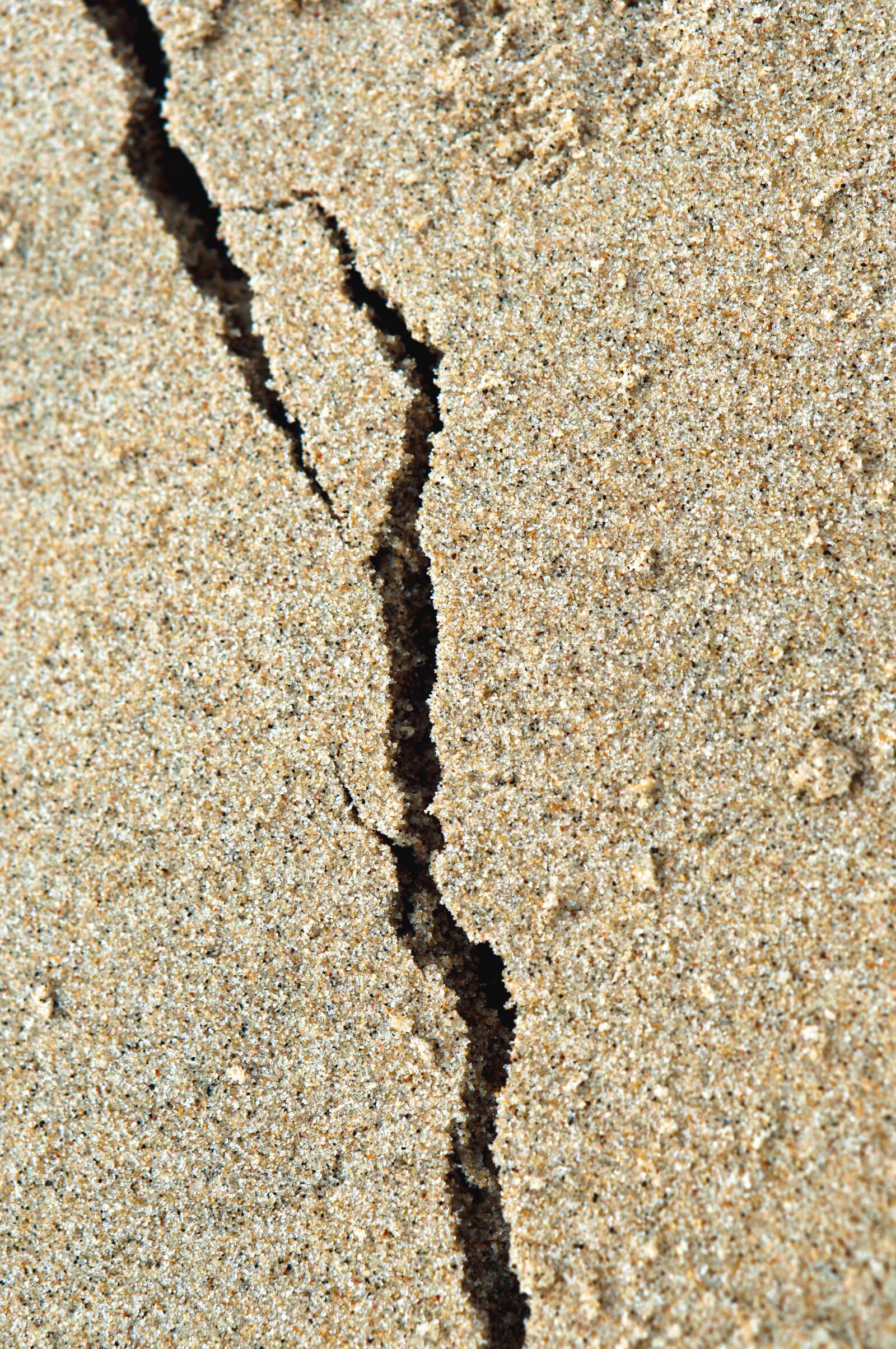 Sony Alpha NEX-3N + E 50mm F1.8 OSS sample photo. Sand, sea, beach photography