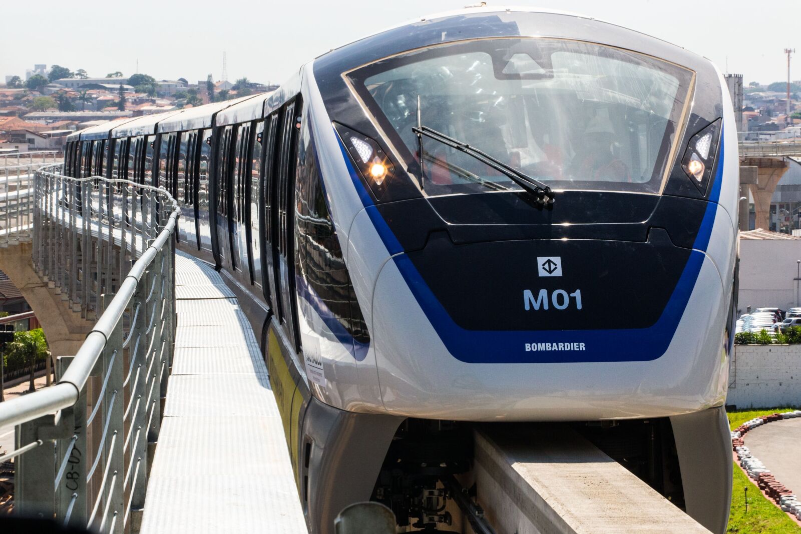Canon EF 70-200mm F2.8L USM sample photo. Monorail, sp, engineering photography