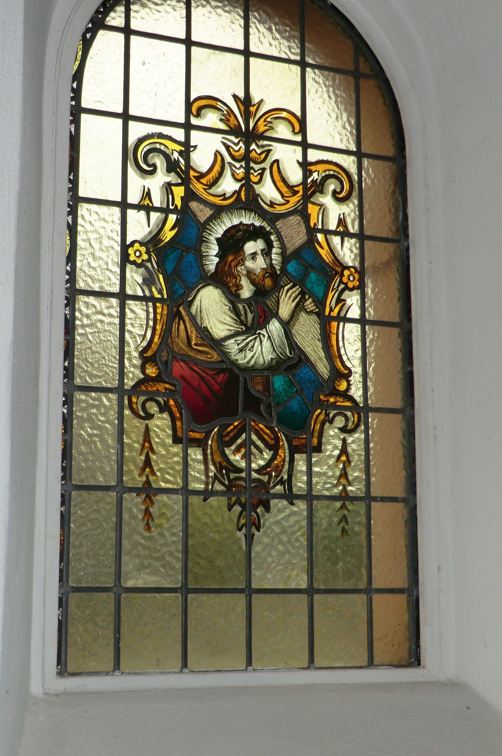 CASIO EX-H5 sample photo. Stained glass window, chapel photography