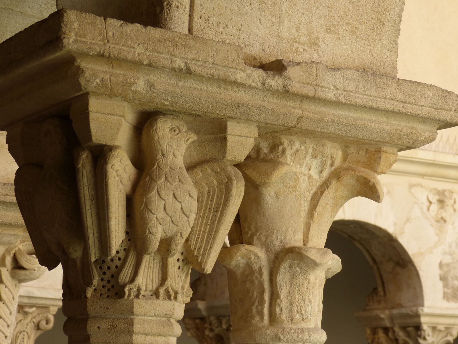 Panasonic Lumix DMC-FZ150 sample photo. Church, cloister, garden photography