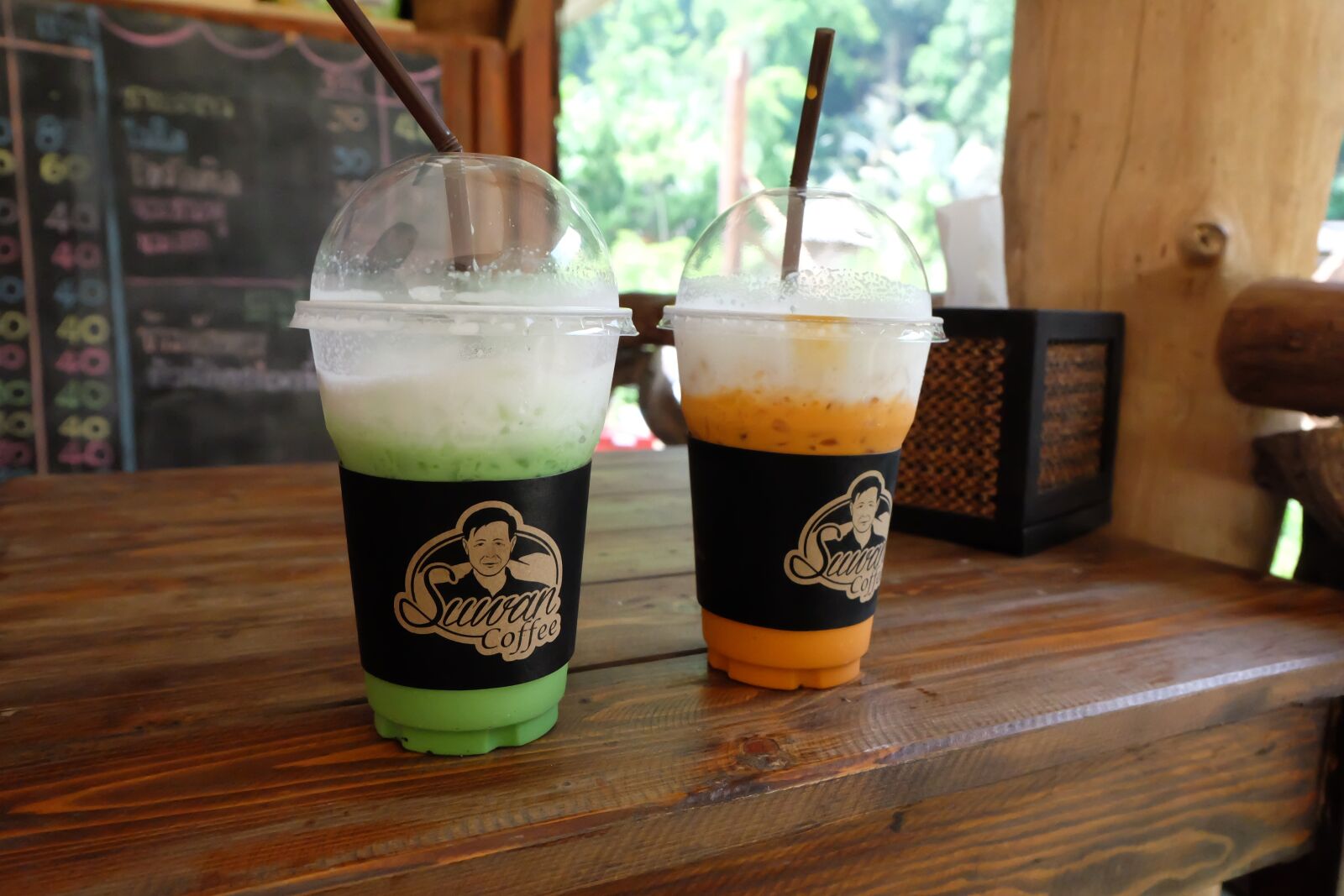 Fujifilm X-A1 sample photo. Suwancoffee, green tea milk photography