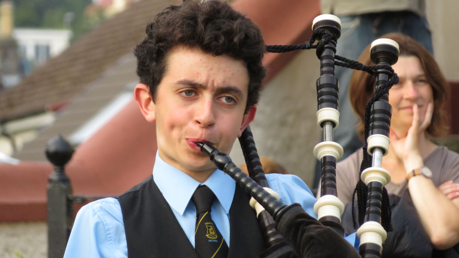 Canon PowerShot SX720 HS sample photo. Bagpipes, scotland, young people photography