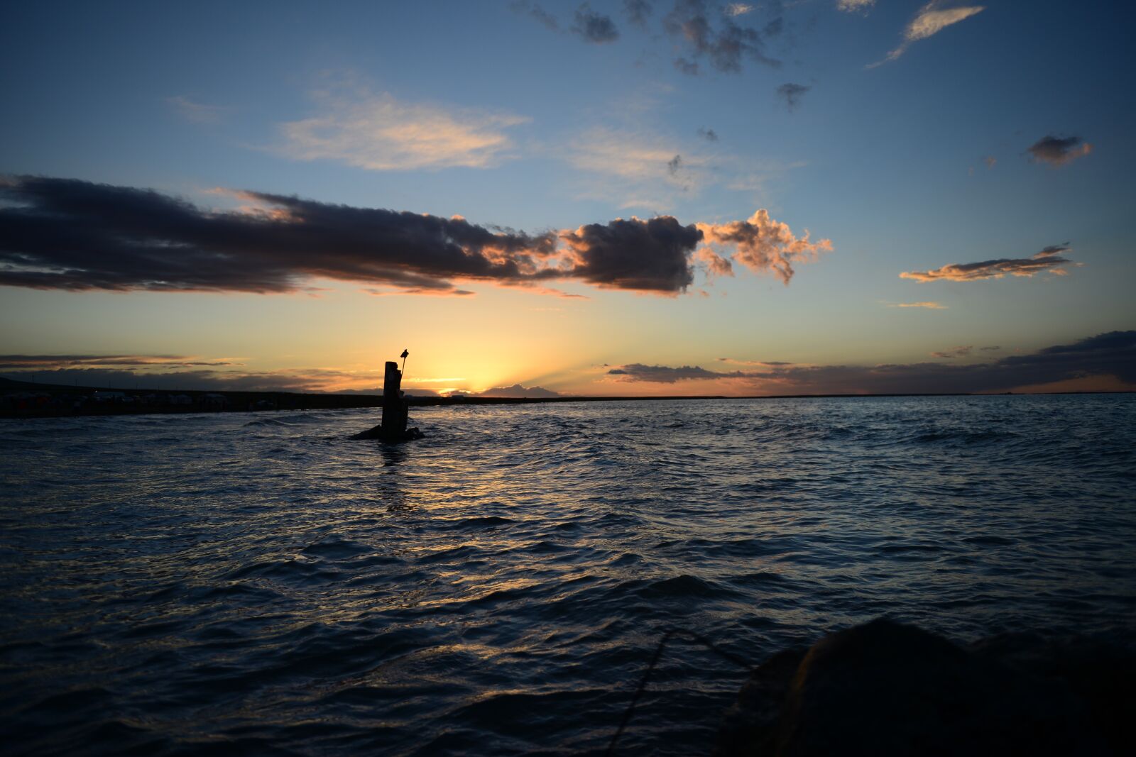 Nikon D800 sample photo. Sunset, qinghai lake, light photography