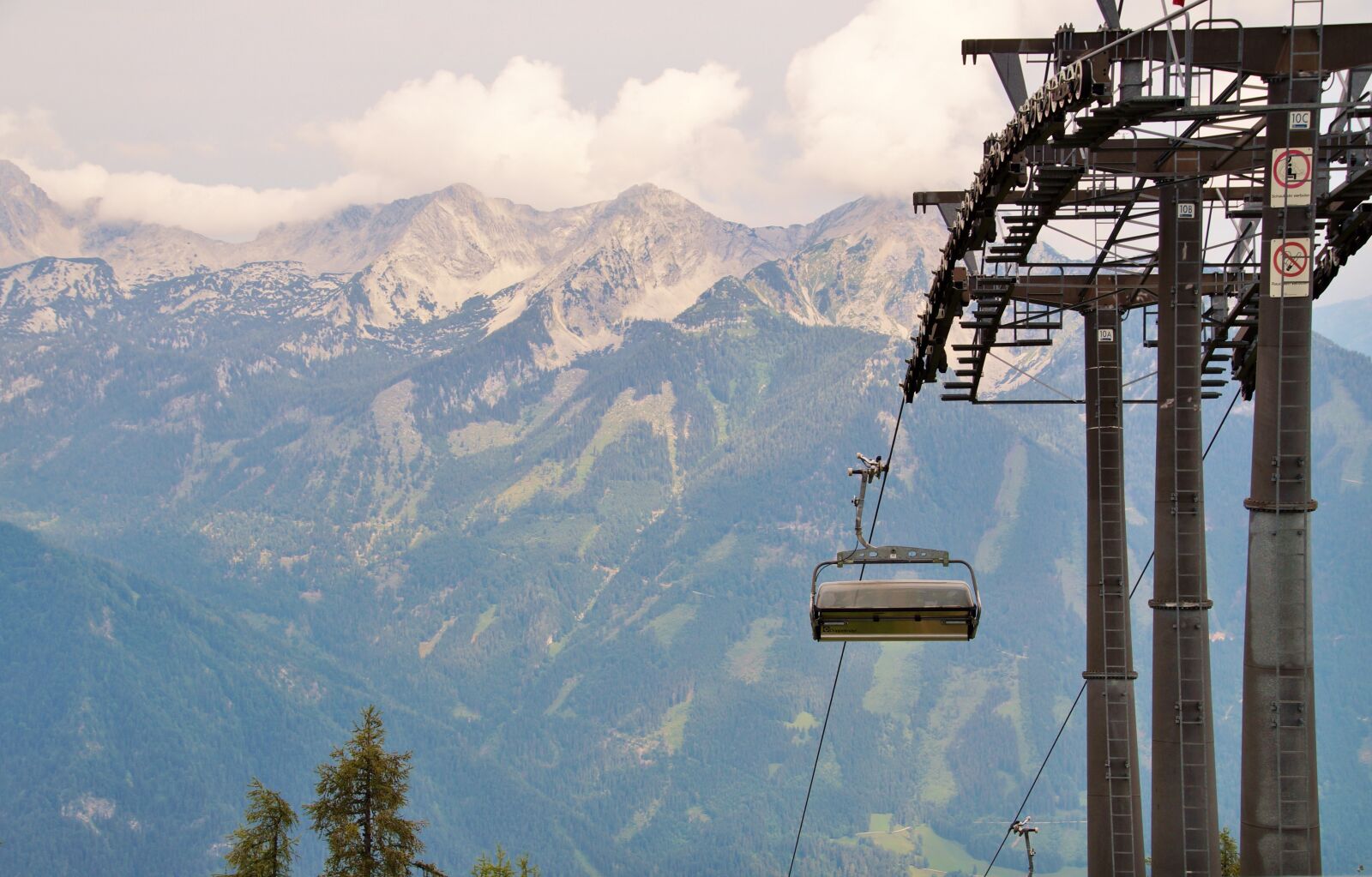 Sony SLT-A58 sample photo. Alps, austria, cableway photography