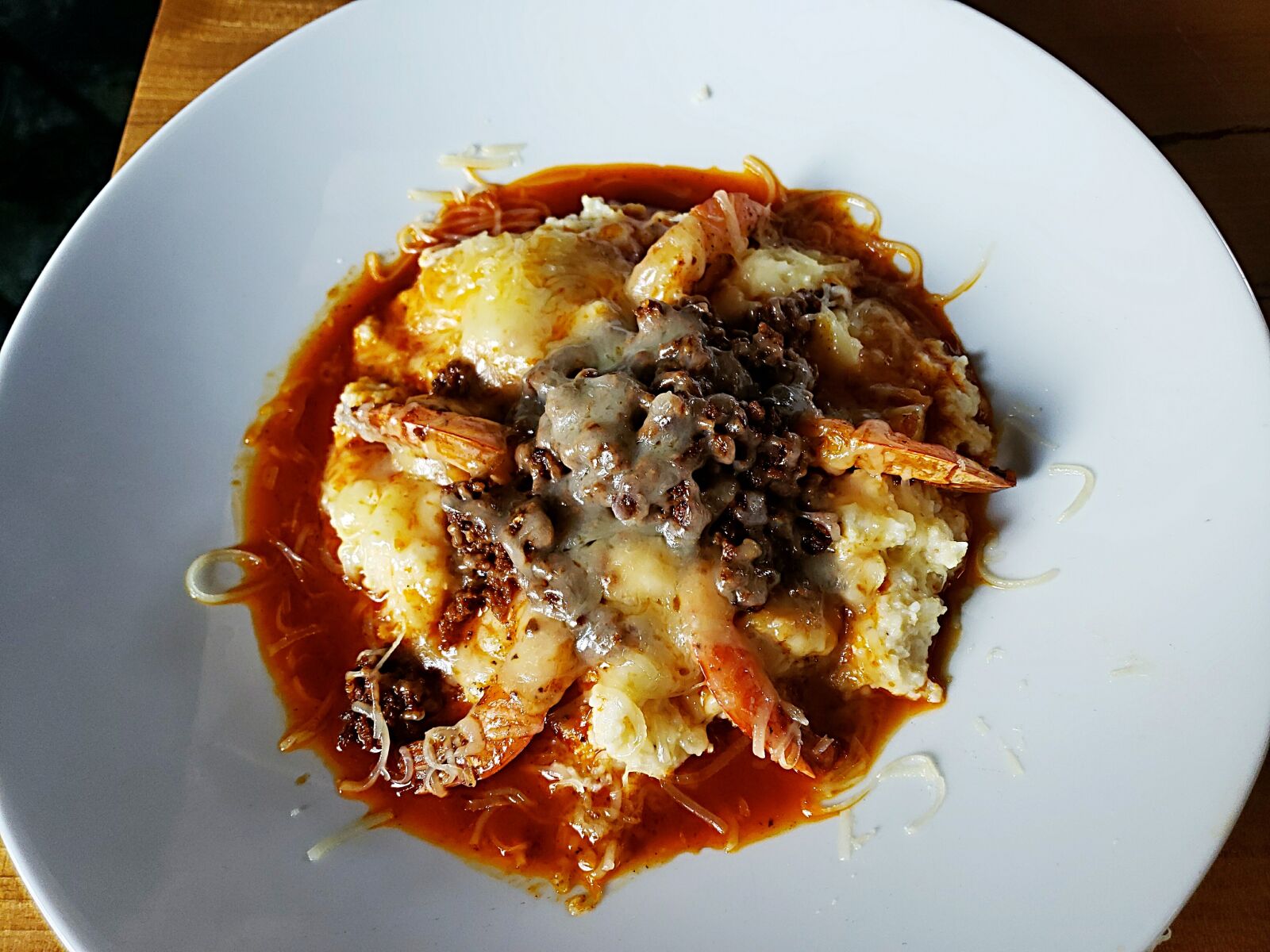 Samsung Galaxy S9+ sample photo. Shrimp, grits, sausage photography