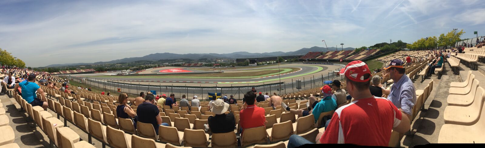 iPhone 5s back camera 4.12mm f/2.2 sample photo. Montmelo photography