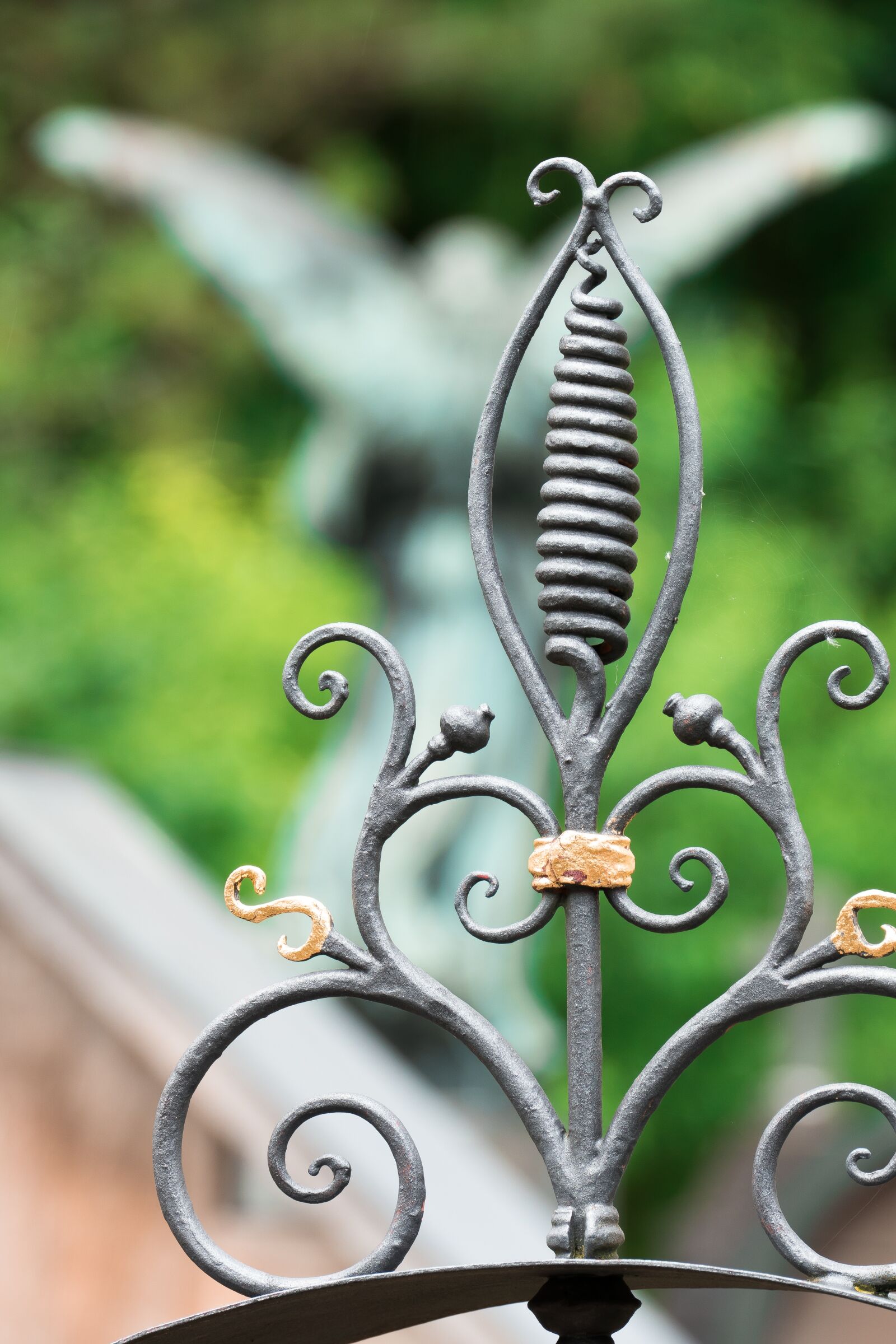 Leica V-Lux (Typ 114) sample photo. Goal, detail, wrought iron photography
