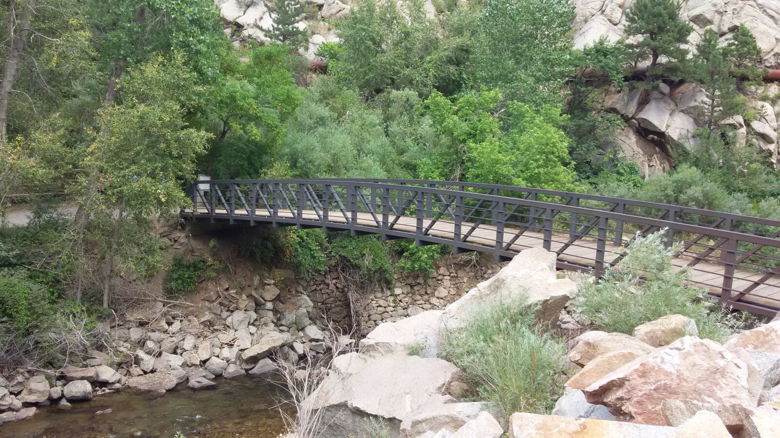 Samsung Galaxy S5 Mini sample photo. Mountain, nature, river, rocky photography