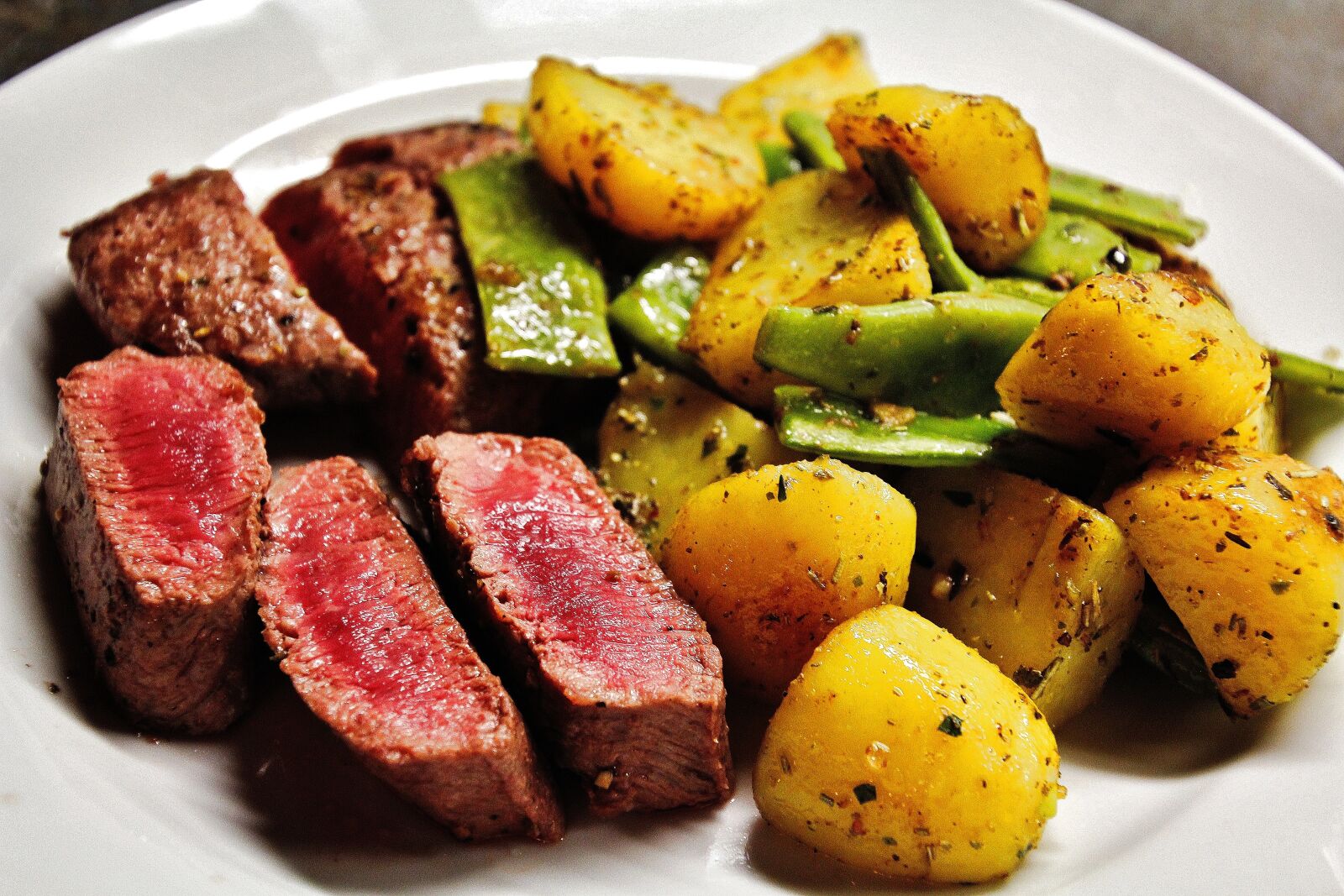 Canon EOS 60D sample photo. Fillet, fillet of beef photography