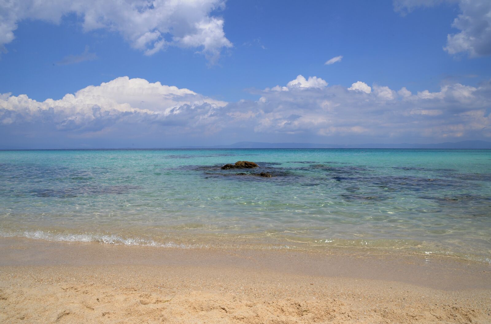 Nikon D700 sample photo. Beach, sun, sea photography