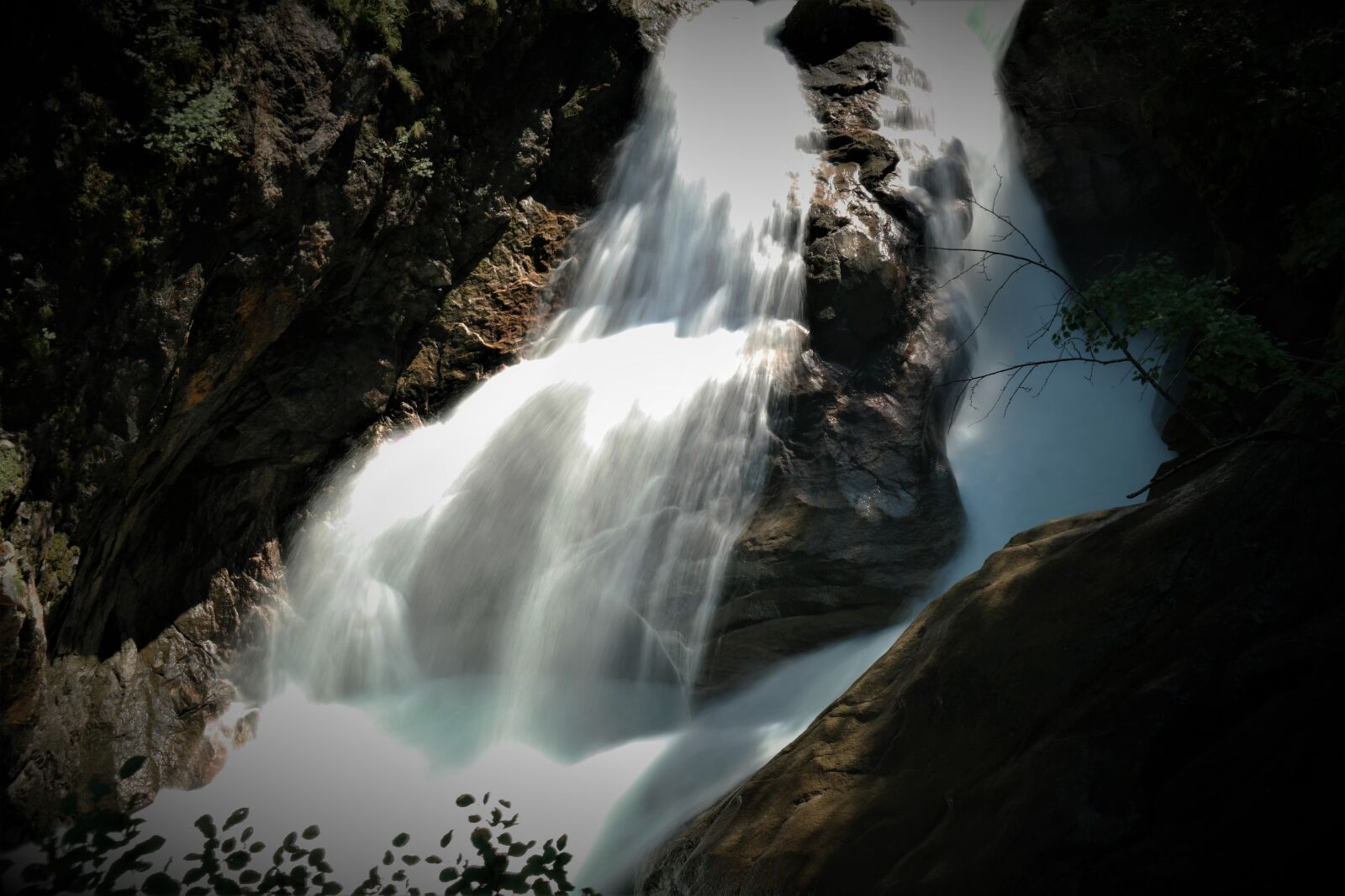 Samsung NX30 sample photo. Waterfall, cascades, flow photography