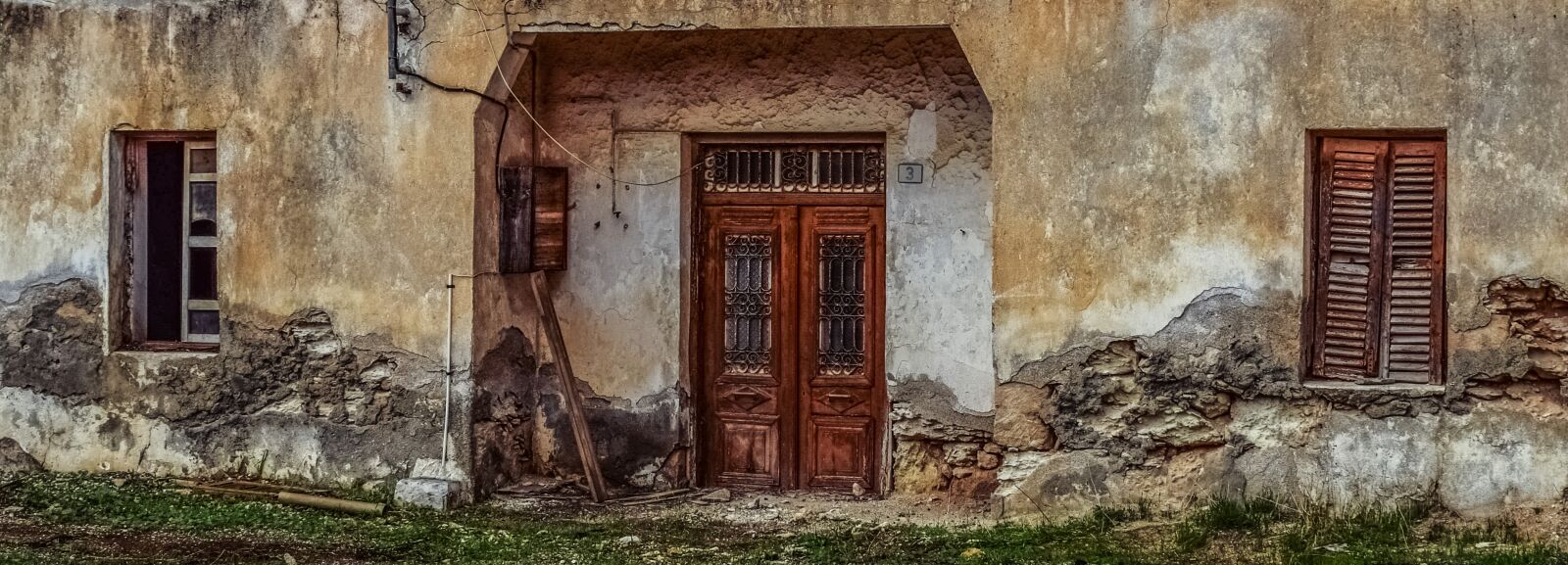 Nikon D3300 sample photo. Old house, abandoned, decay photography