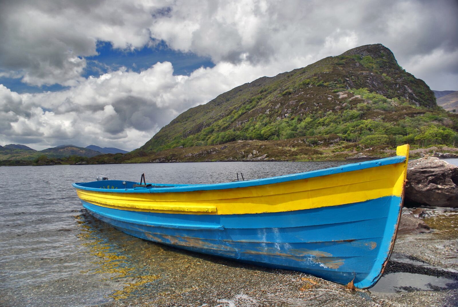 Sony Alpha DSLR-A200 sample photo. Ireland, boat, landscape photography