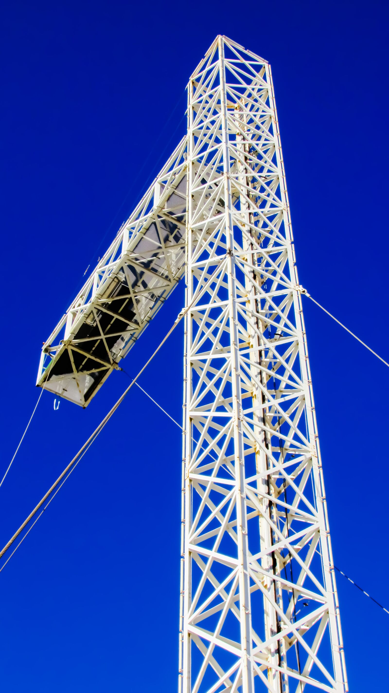 Canon PowerShot SX400 IS sample photo. Crane, construction, engineering photography