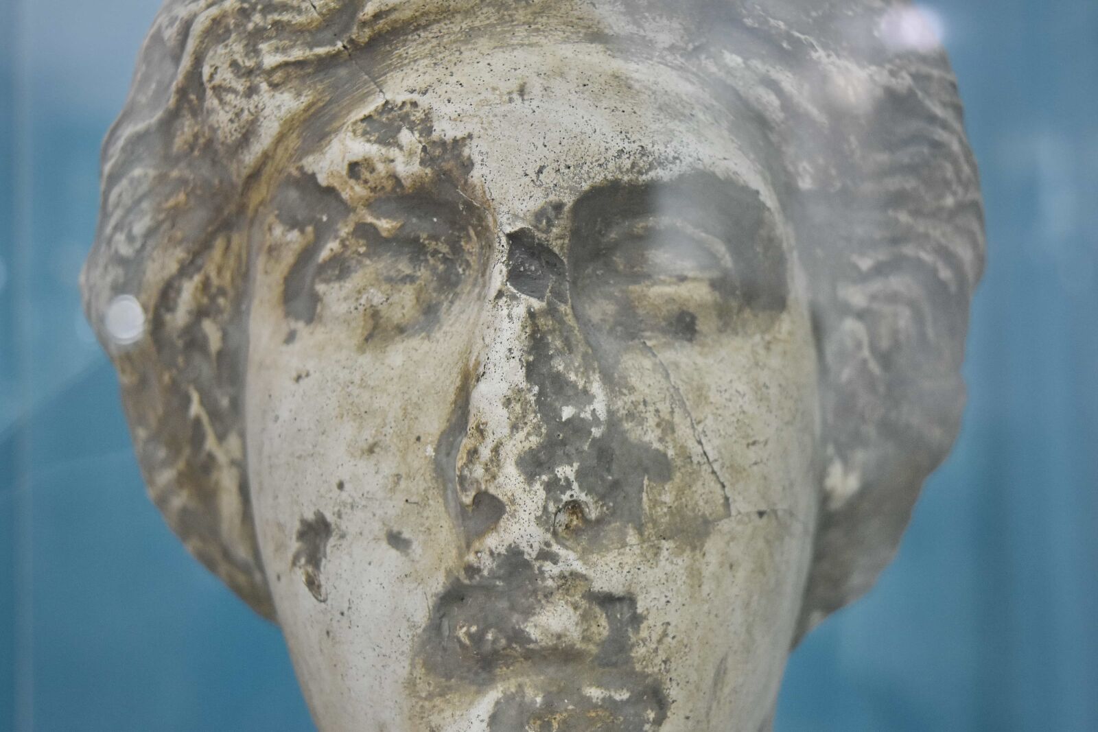 Nikon D5500 sample photo. Head, imperial, marble, medieval photography