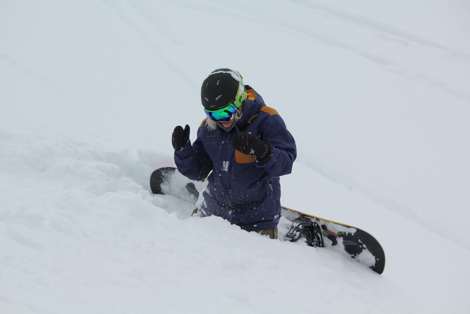 Canon EOS 550D (EOS Rebel T2i / EOS Kiss X4) sample photo. Ski, snowboard, snow photography