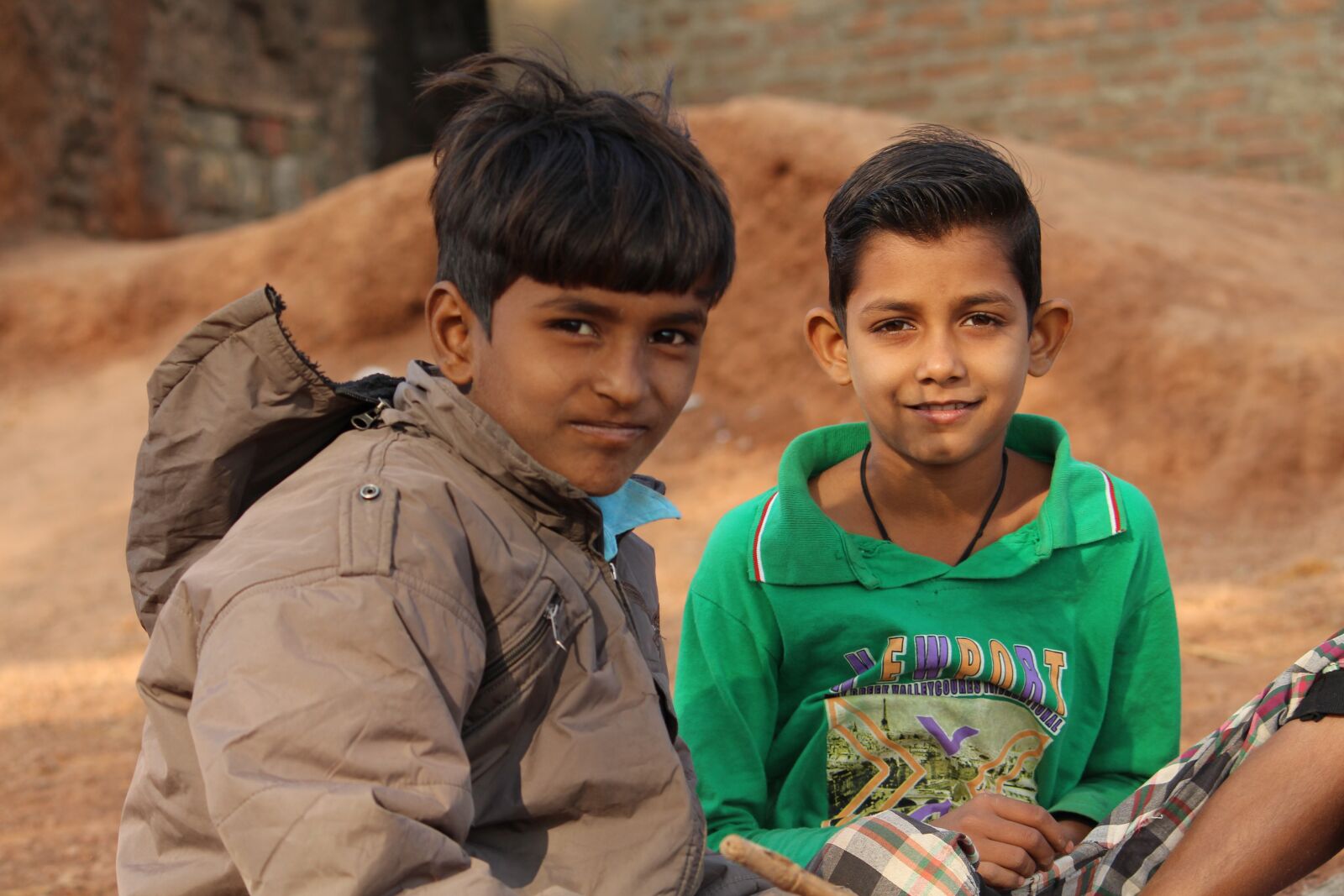 Canon EOS 700D (EOS Rebel T5i / EOS Kiss X7i) sample photo. Poor boy, cute, village photography