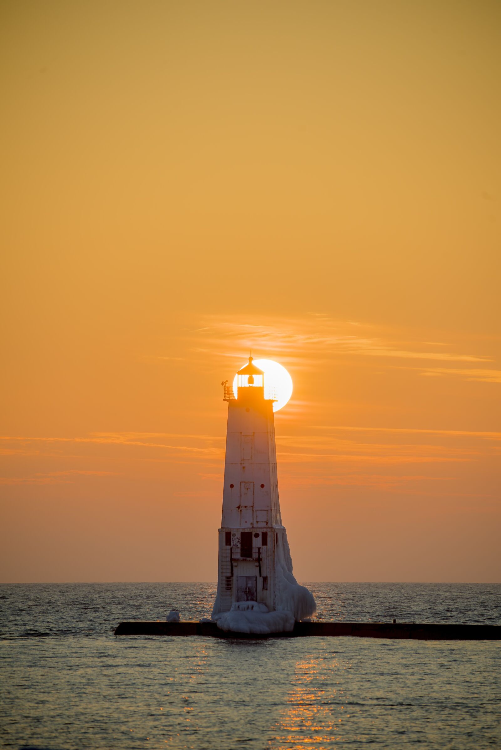 Nikon D810 sample photo. Lighthouse, water, sea photography