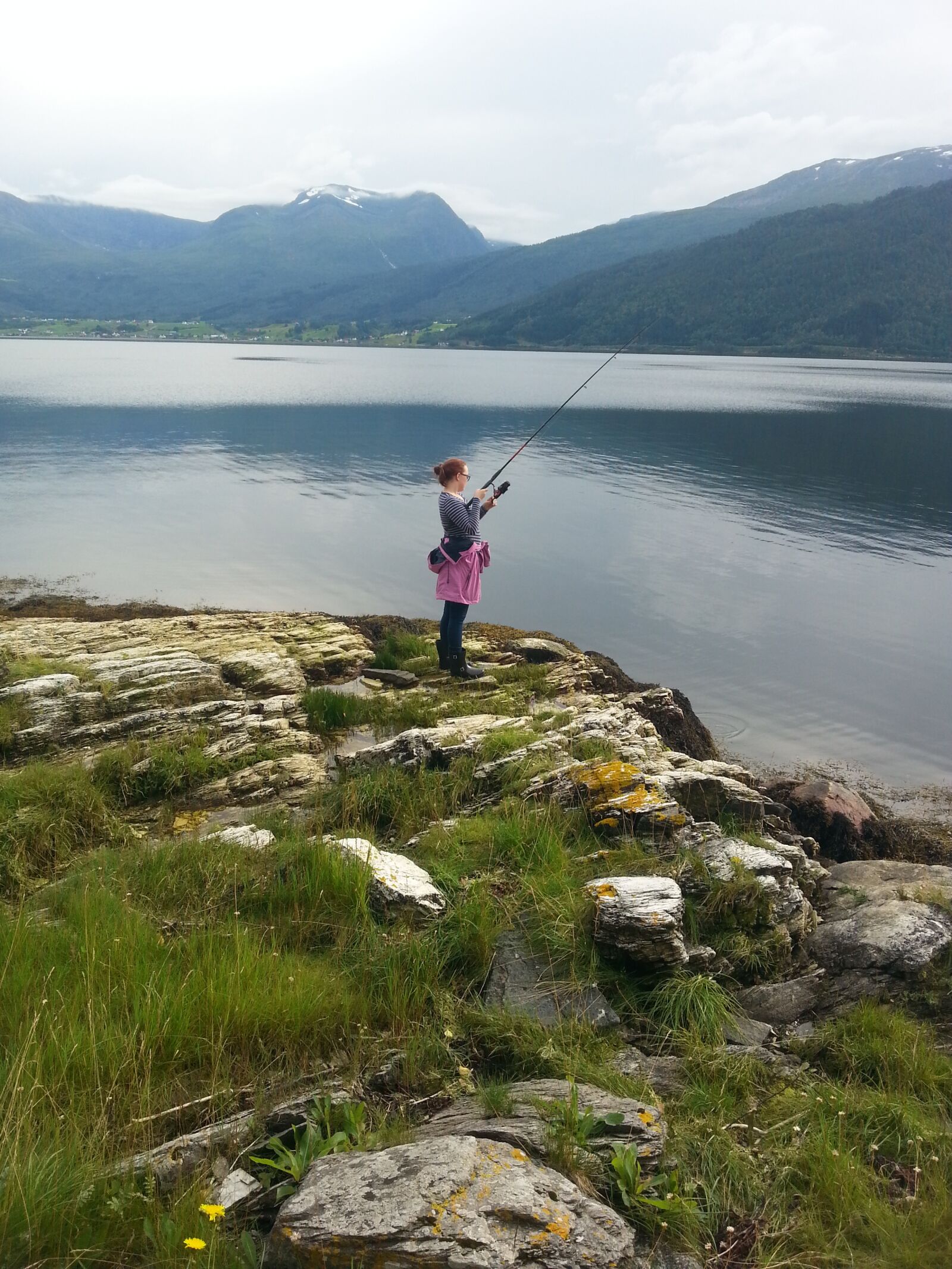 Samsung Galaxy S3 sample photo. Fishing, daughter, fjord photography