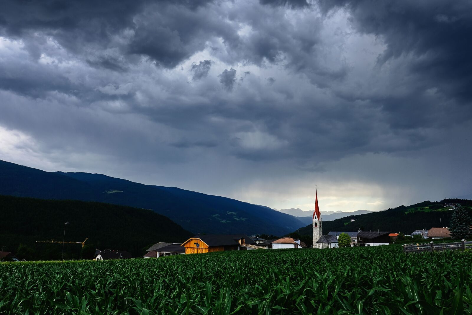Fujifilm X-T20 + Fujifilm XF 16mm F1.4 R WR sample photo. Nature, landscape, thunderstorm photography