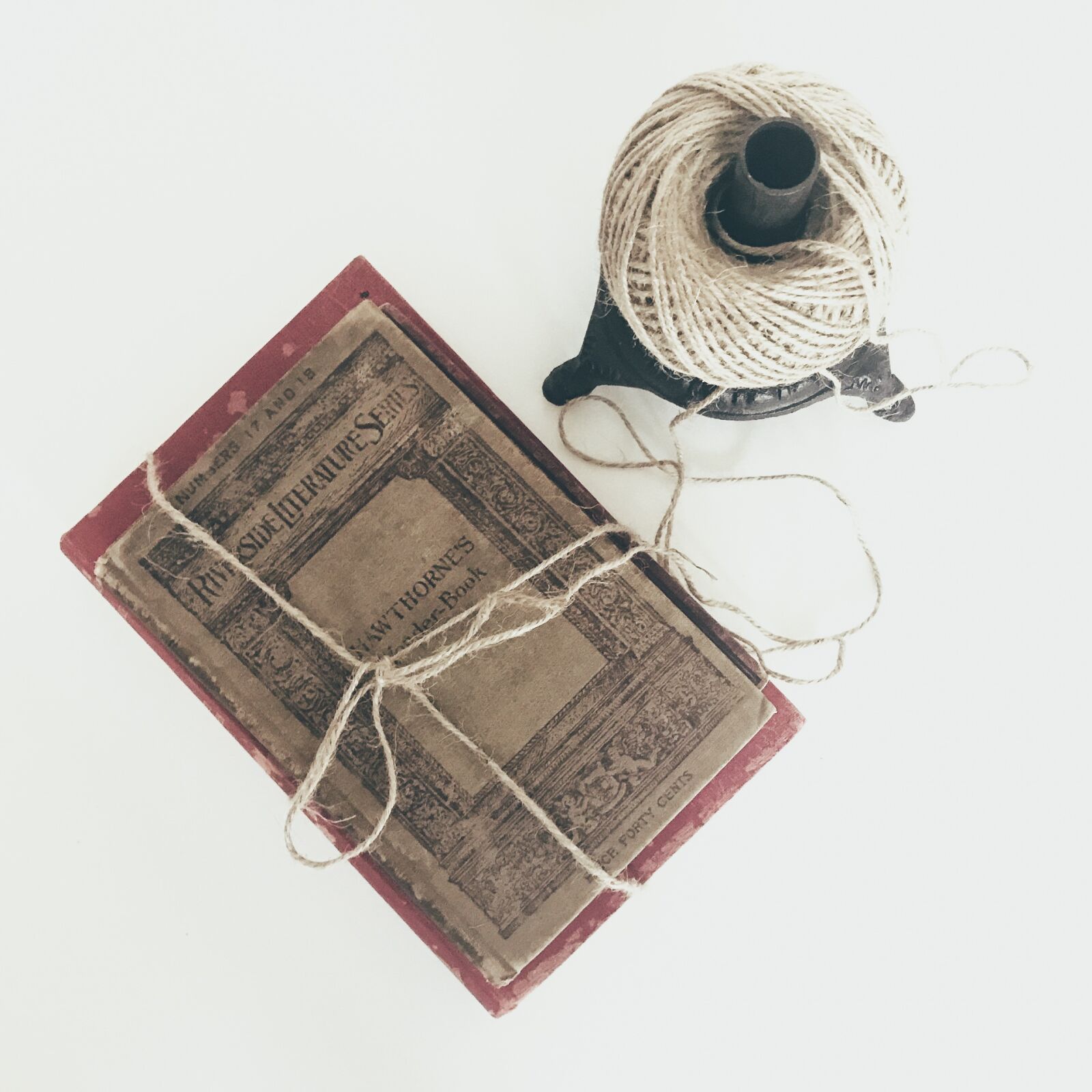 Apple iPhone 7 sample photo. Books, old books, vintage photography