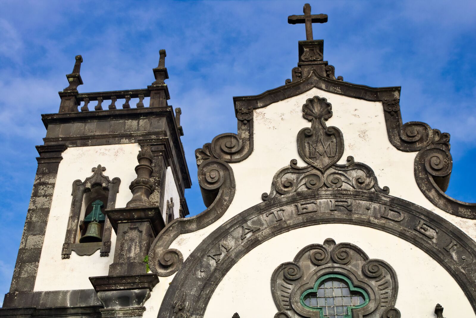 Canon EOS 750D (EOS Rebel T6i / EOS Kiss X8i) sample photo. Monument, art, church photography