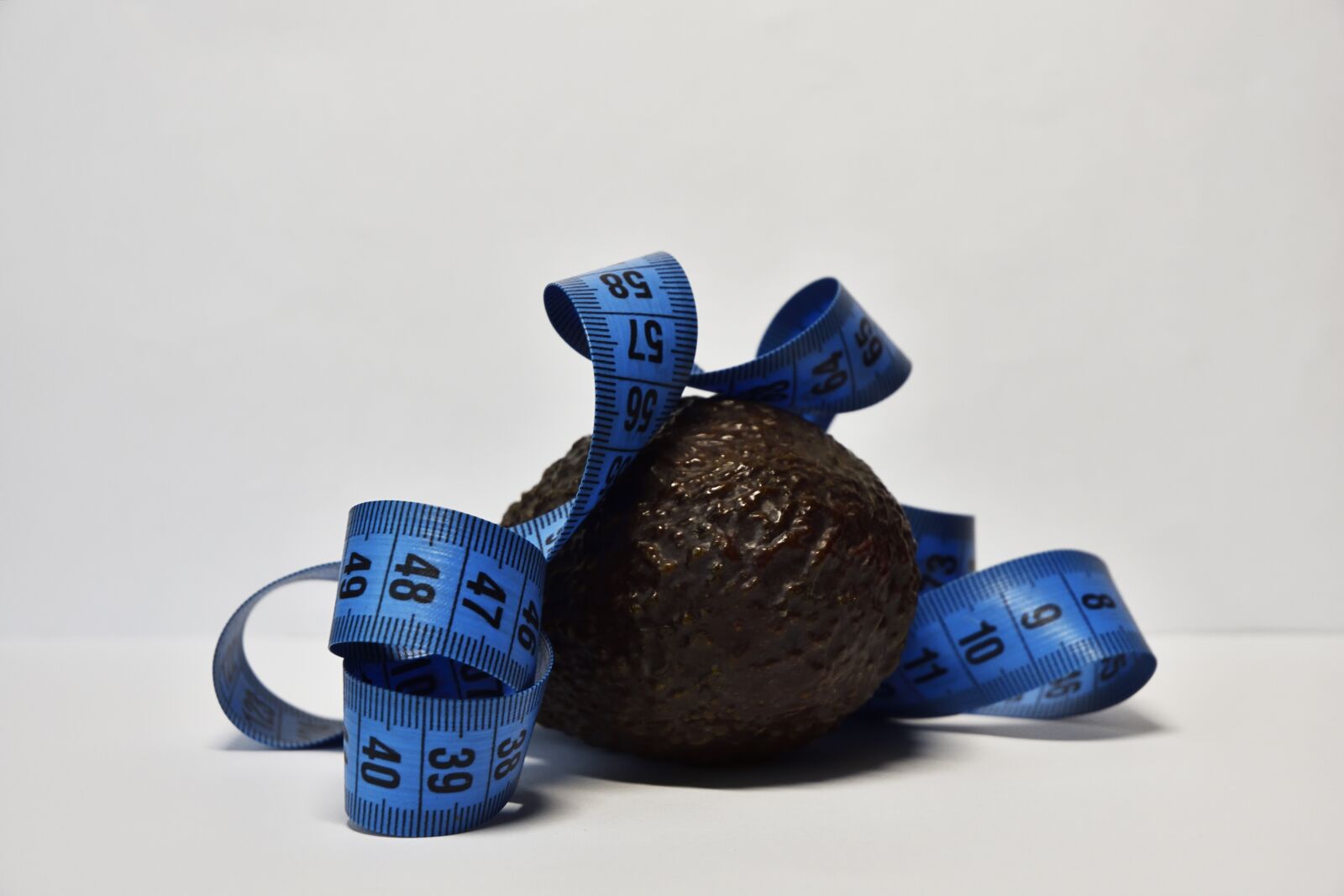 Nikon D7200 sample photo. Measure, meter, avocado photography