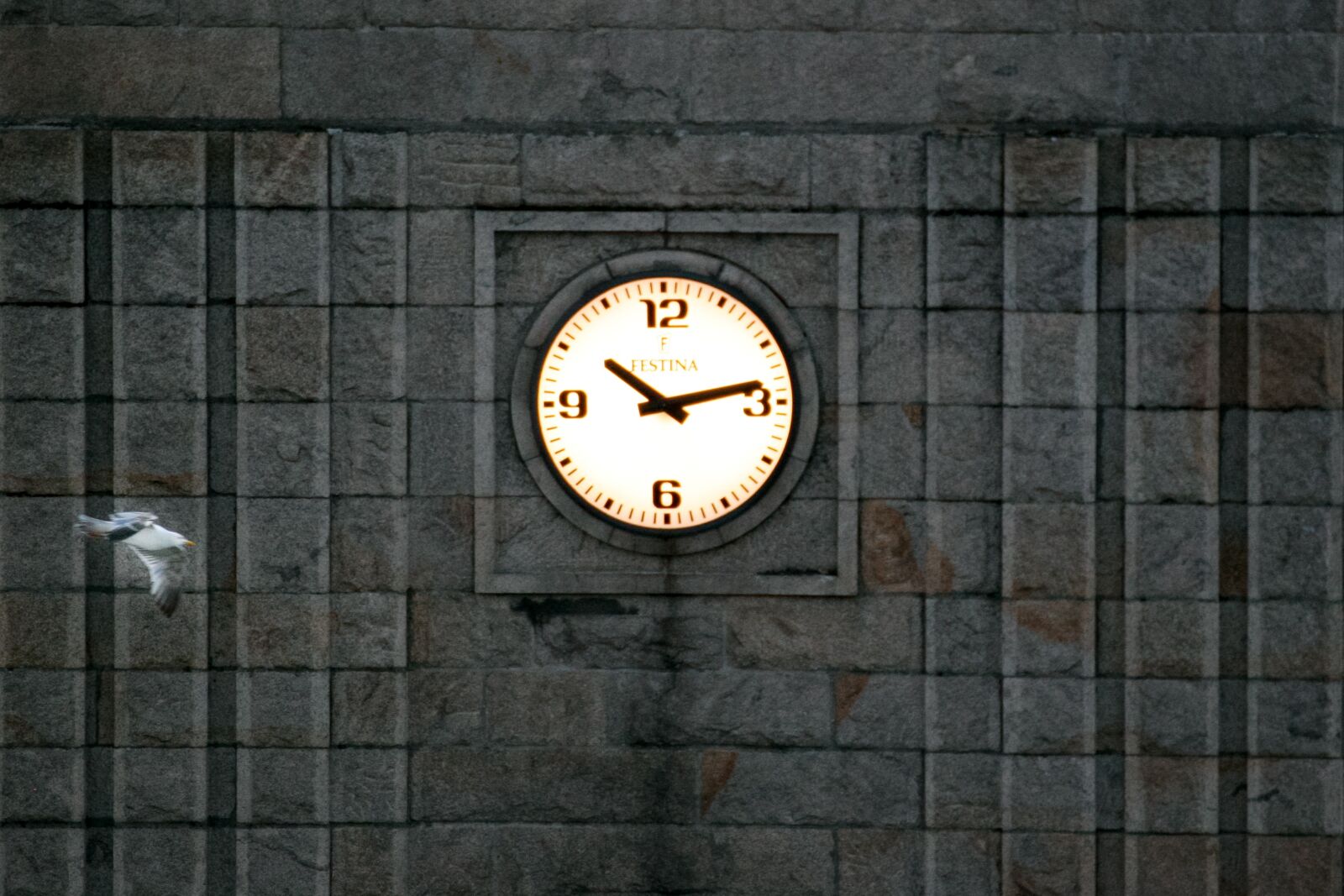 Canon EOS 20D sample photo. Clock, tower, hour photography