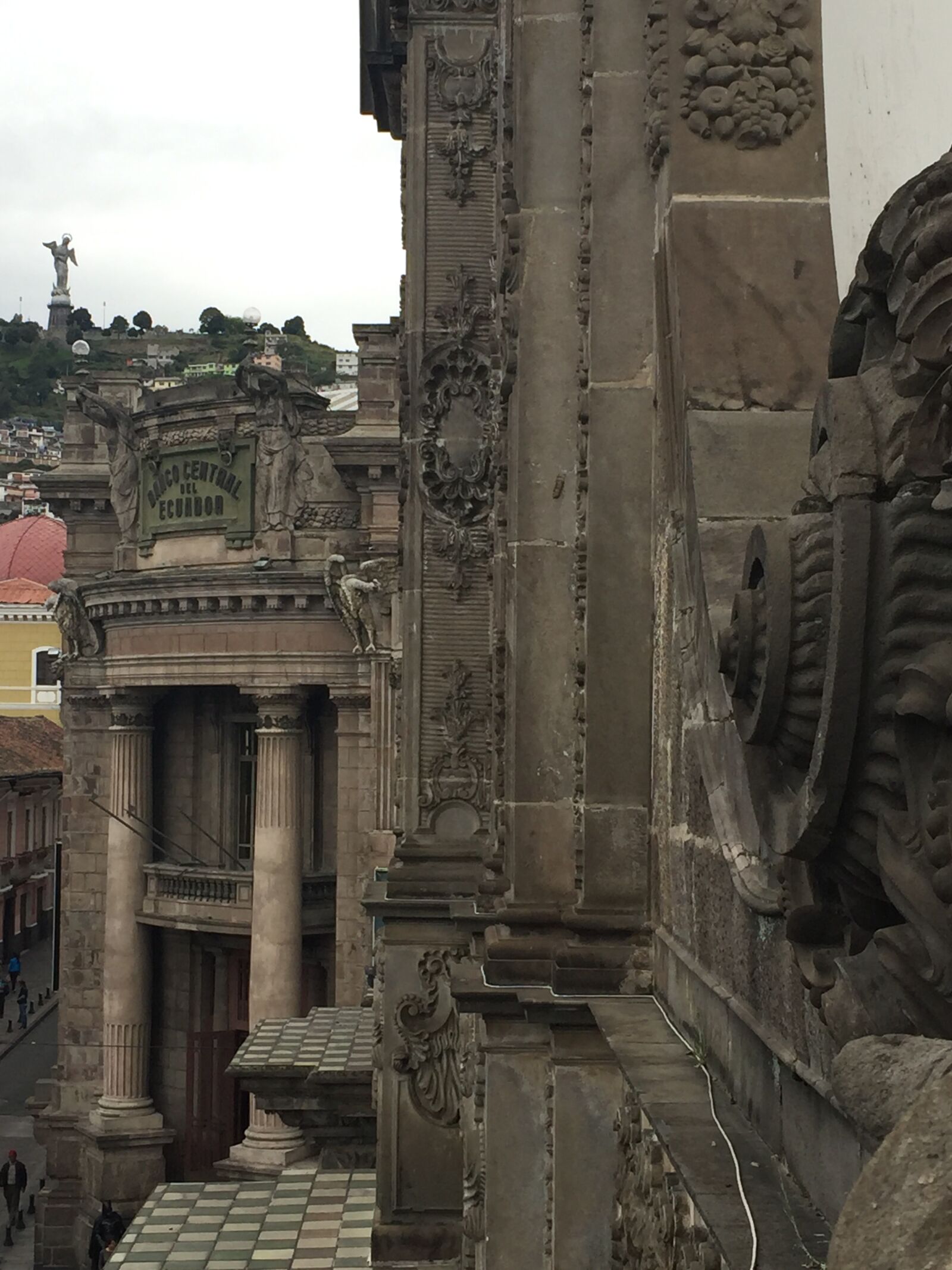Apple iPhone 6 sample photo. Quito, historic centre, church photography
