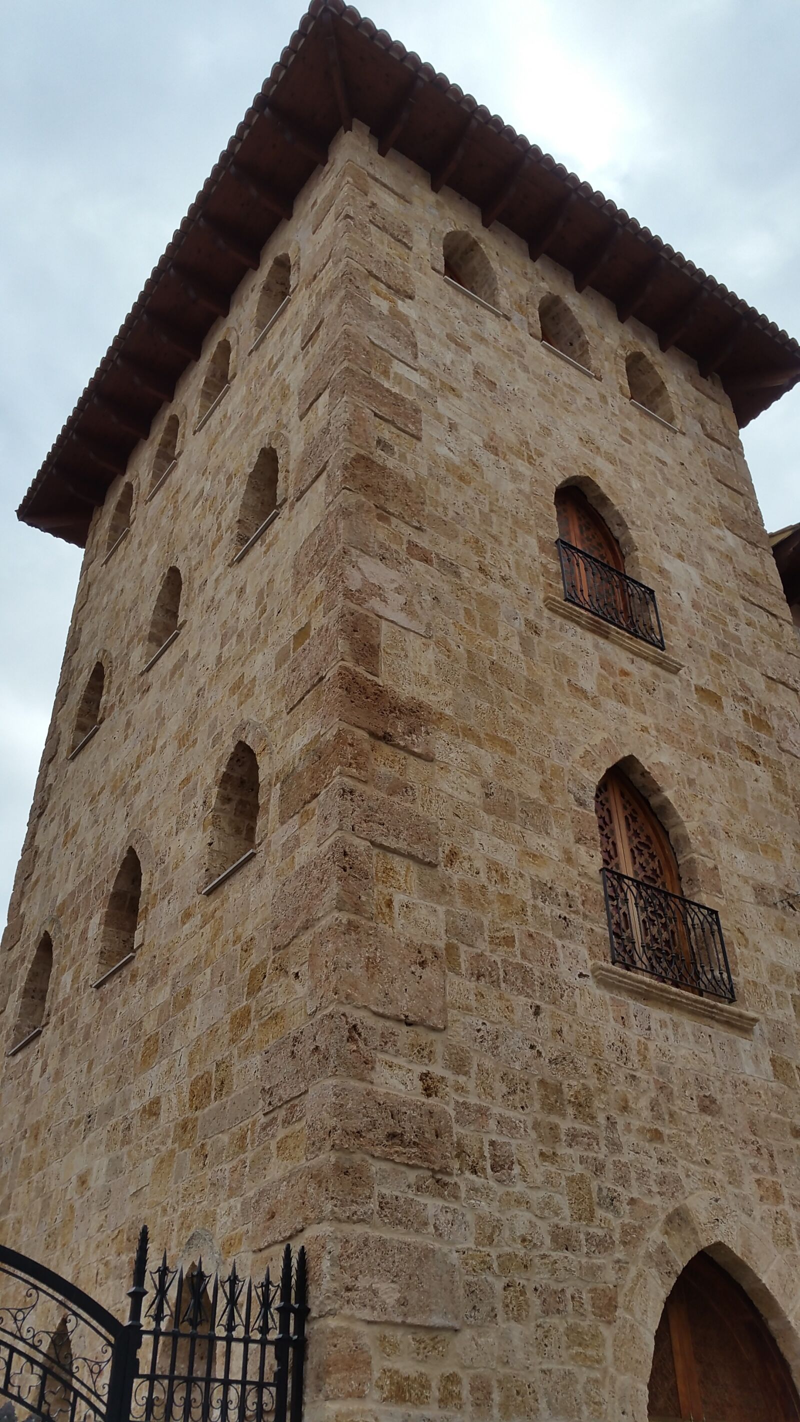 Samsung Galaxy Note4 sample photo. Tower, stone, architecture photography