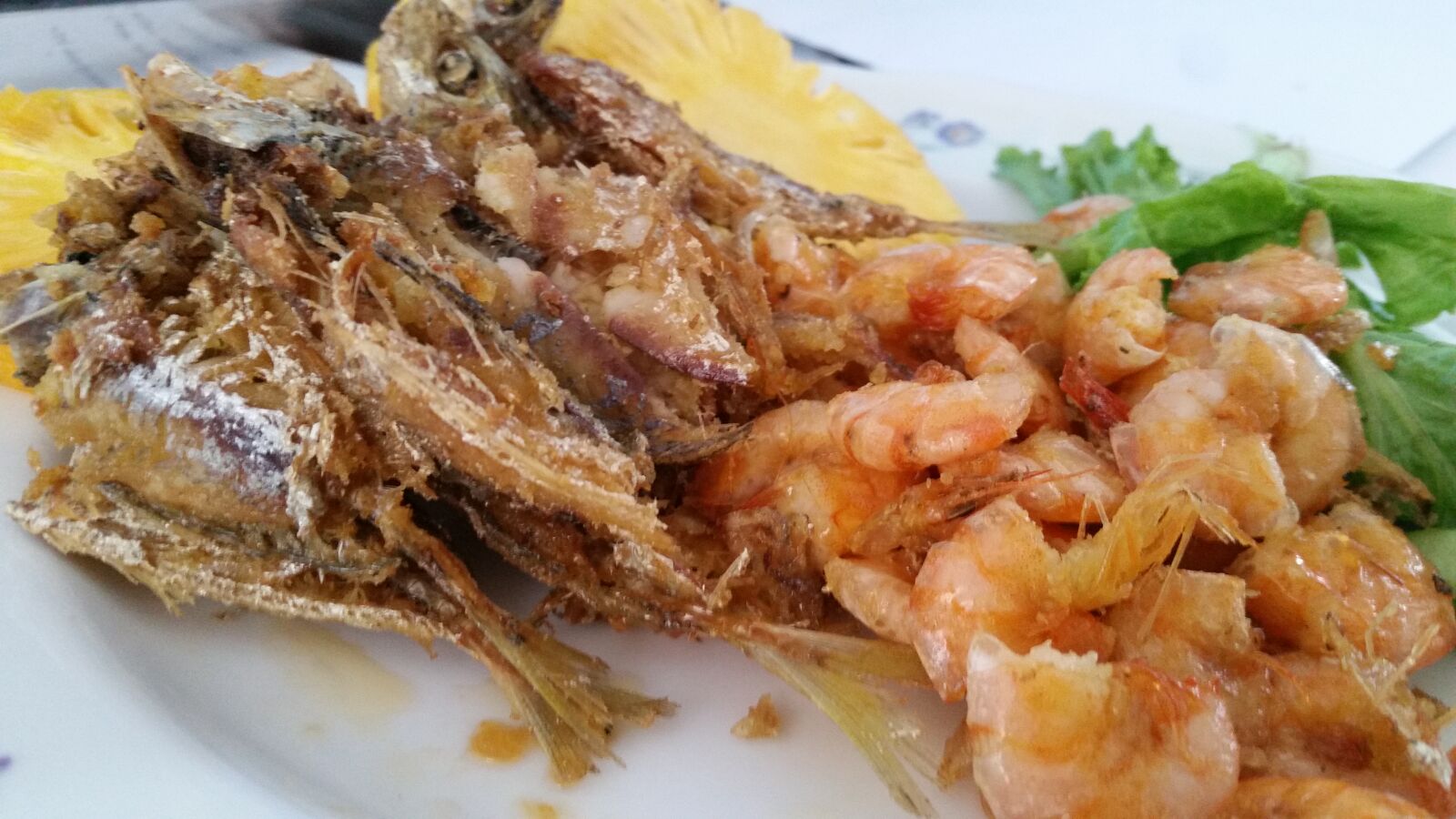 Samsung Galaxy S5 sample photo. Fried, fish, fried, prawn photography