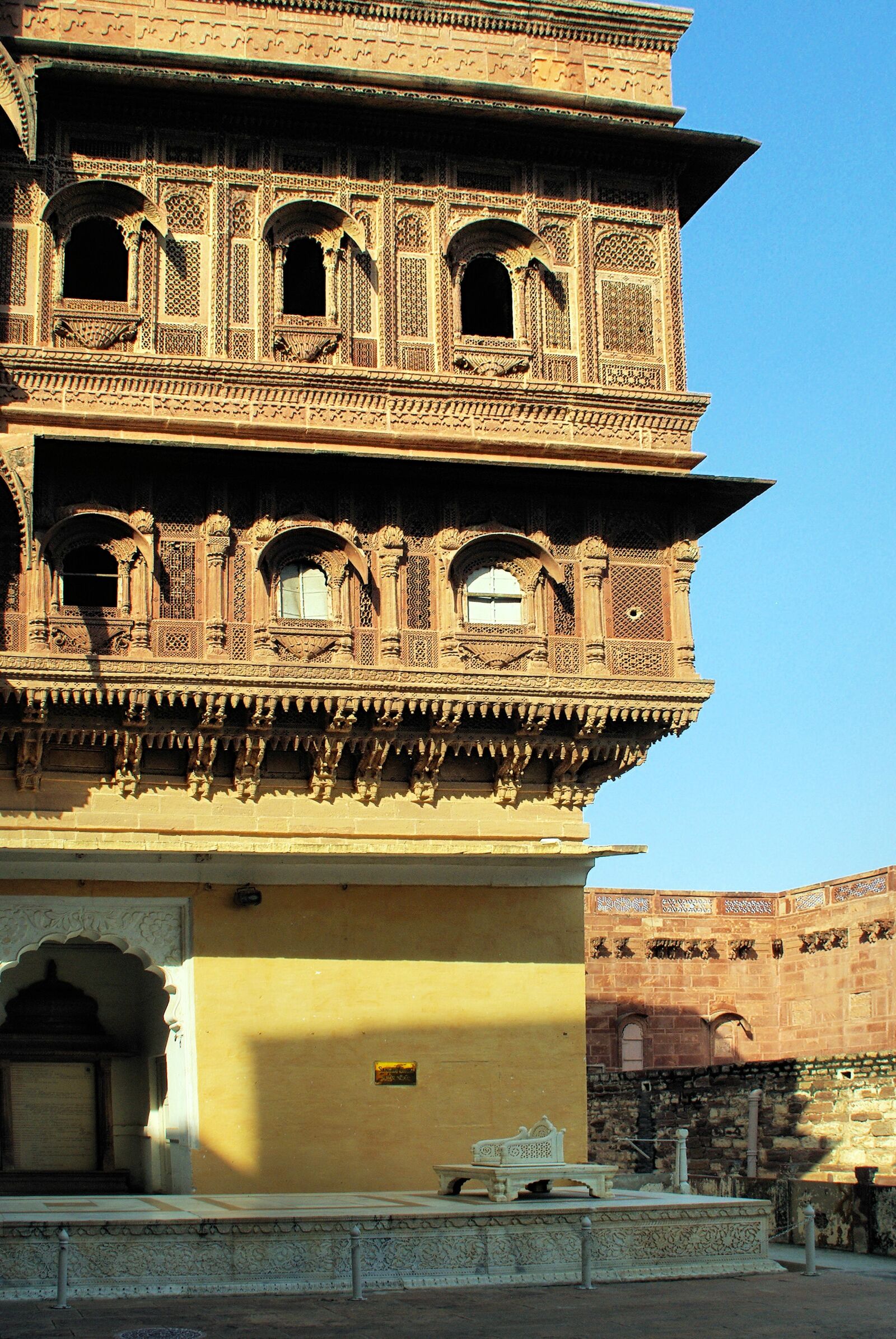 Pentax K200D sample photo. India, jodhpur, palace photography