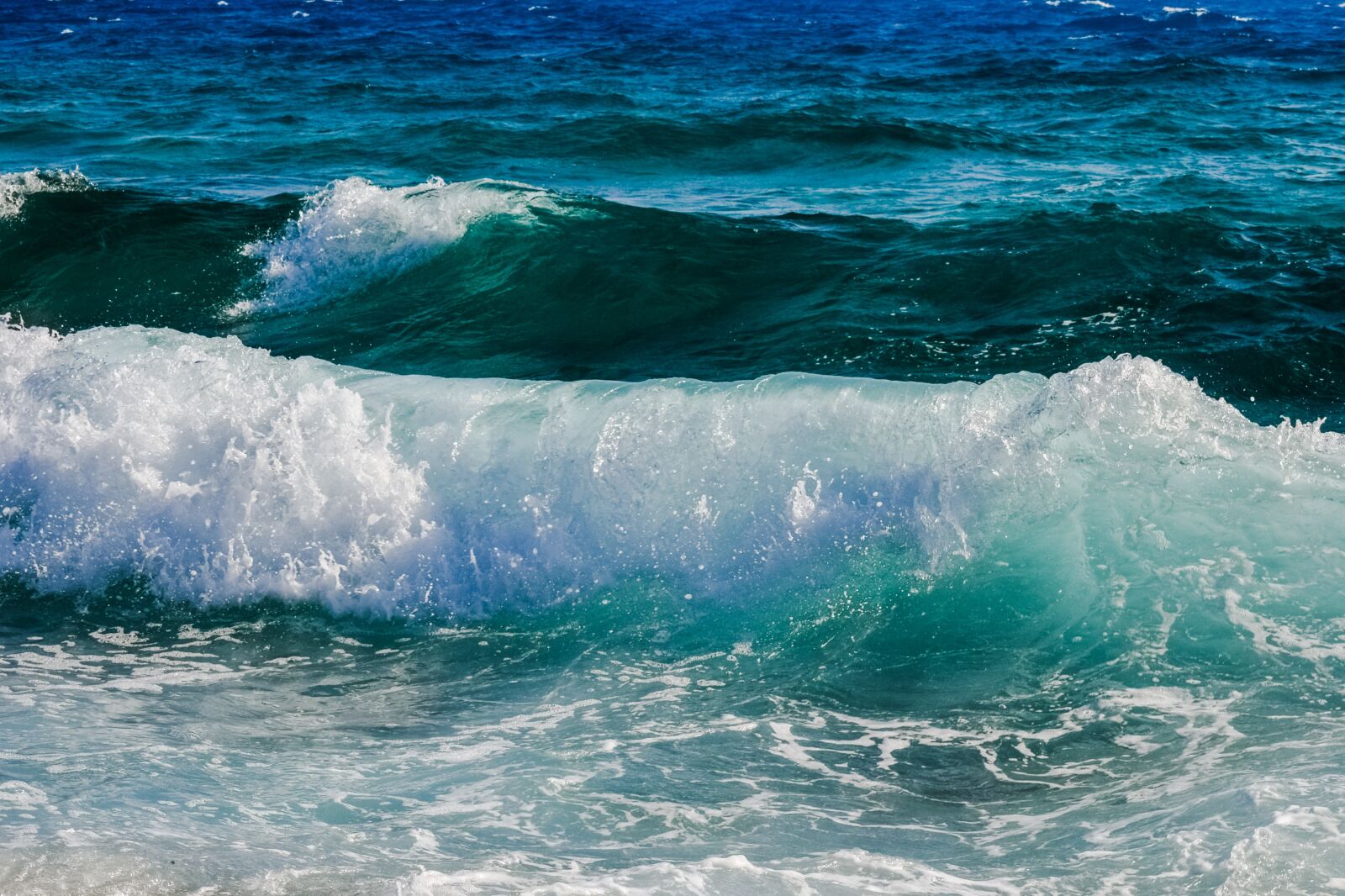 Nikon D3300 sample photo. Wave, foam, spray photography