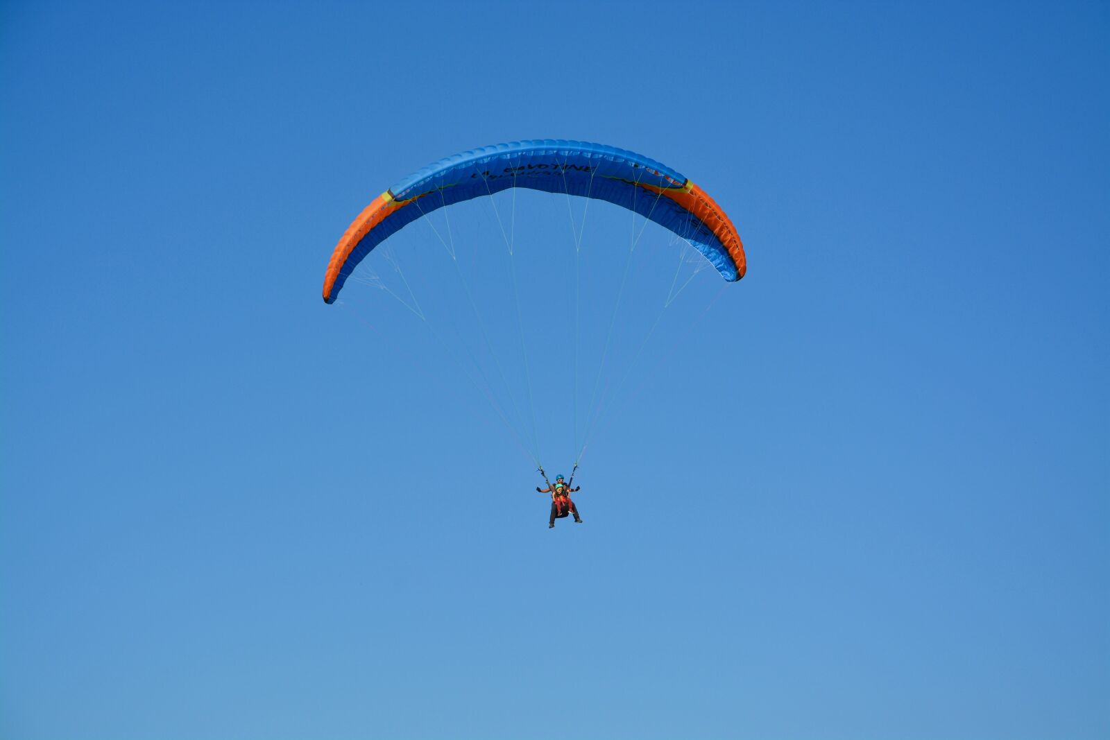 Nikon D5200 sample photo. Paragliding, paraglider, tandem paragliding photography