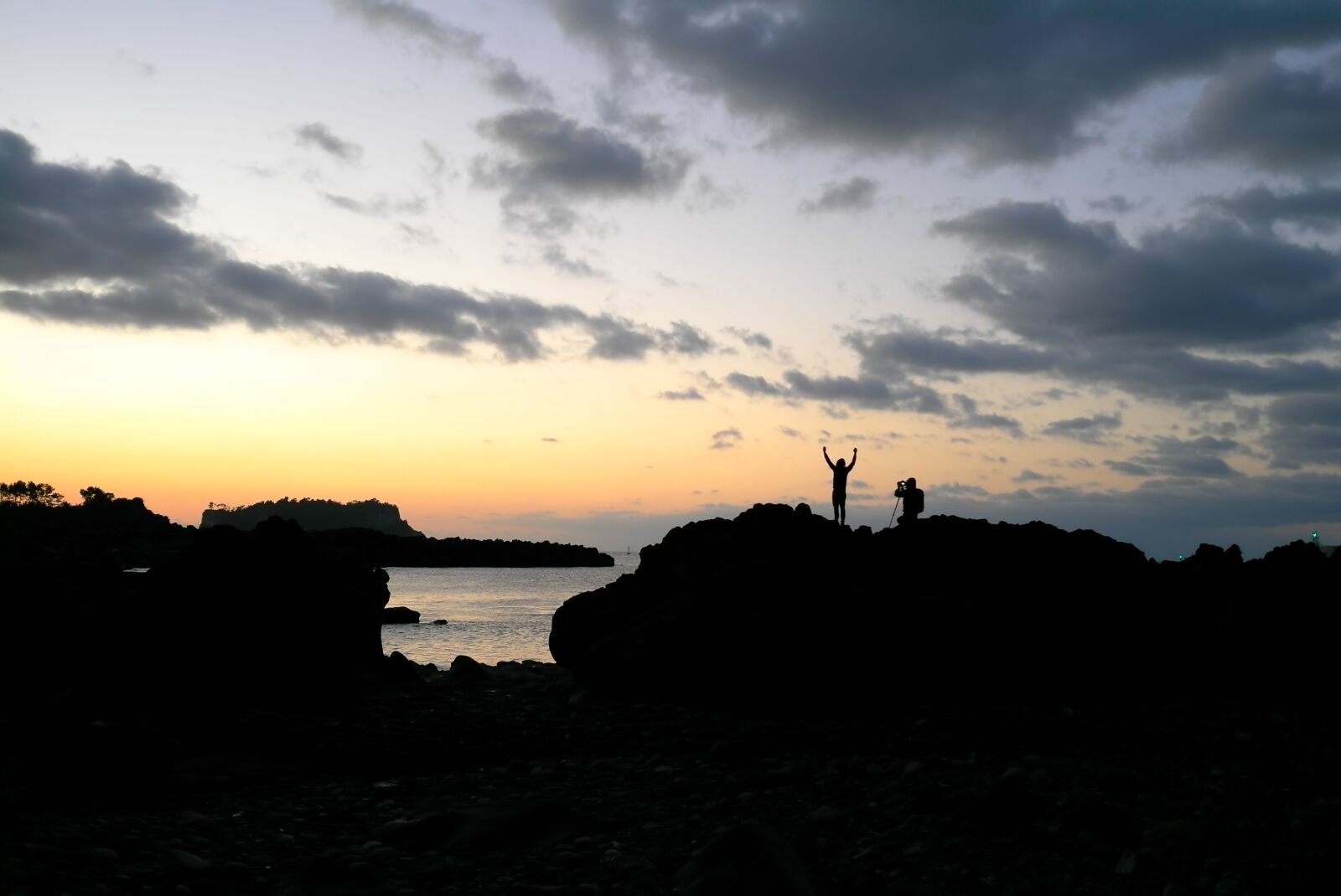 Leica X1 sample photo. Sunrise, sea, island photography