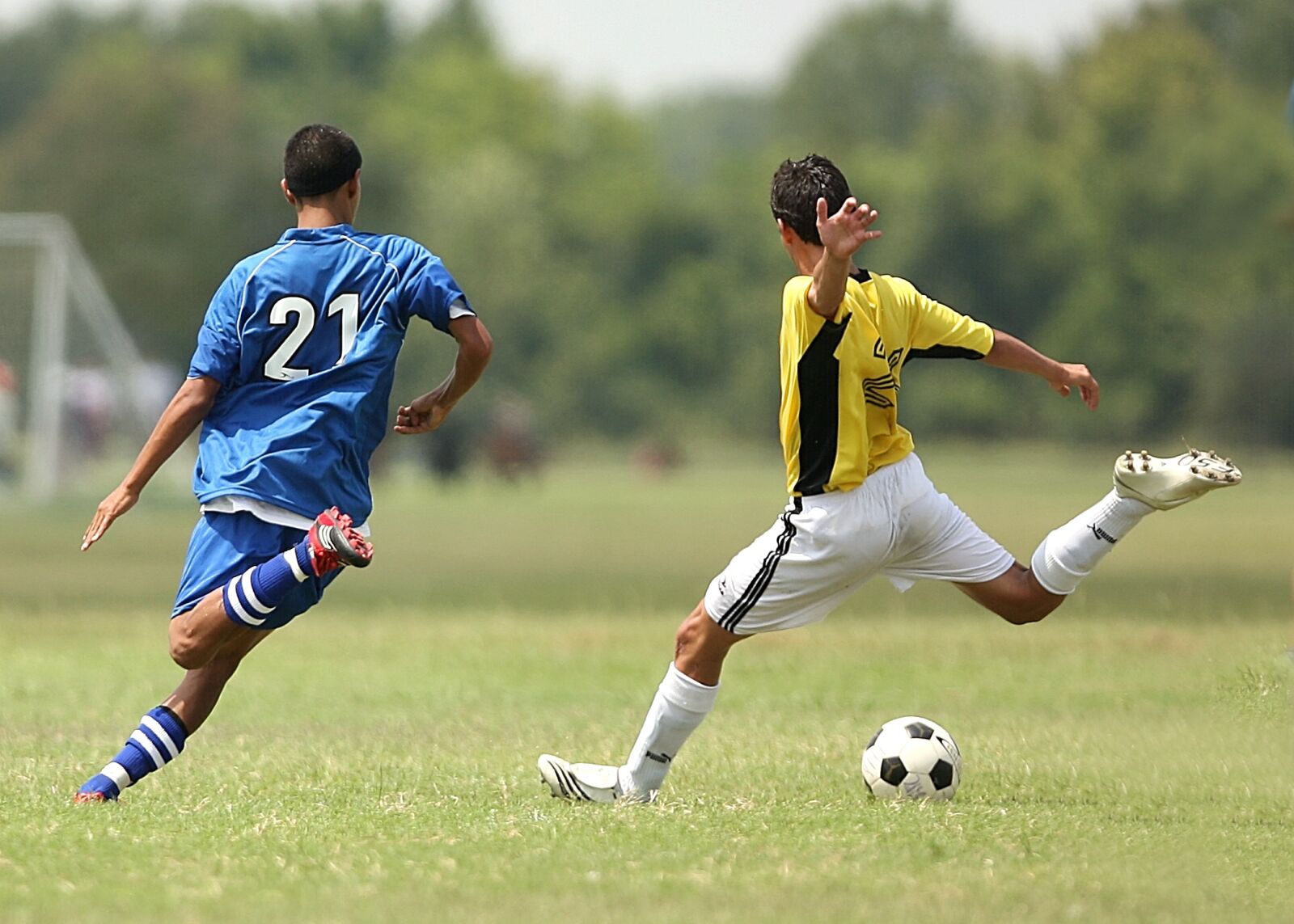 Canon EOS-1D Mark II N sample photo. Soccer, football, soccer players photography