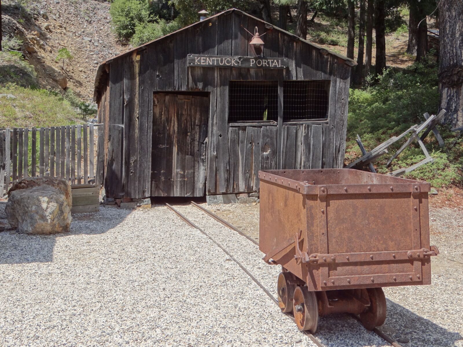 Sony Cyber-shot DSC-HX100V sample photo. Usa, old, gold mine photography