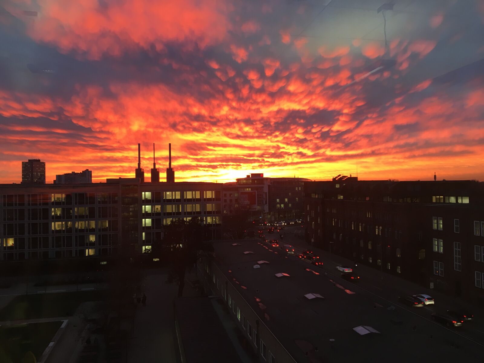 Apple iPhone 6s sample photo. City, dawn, orange, sky photography