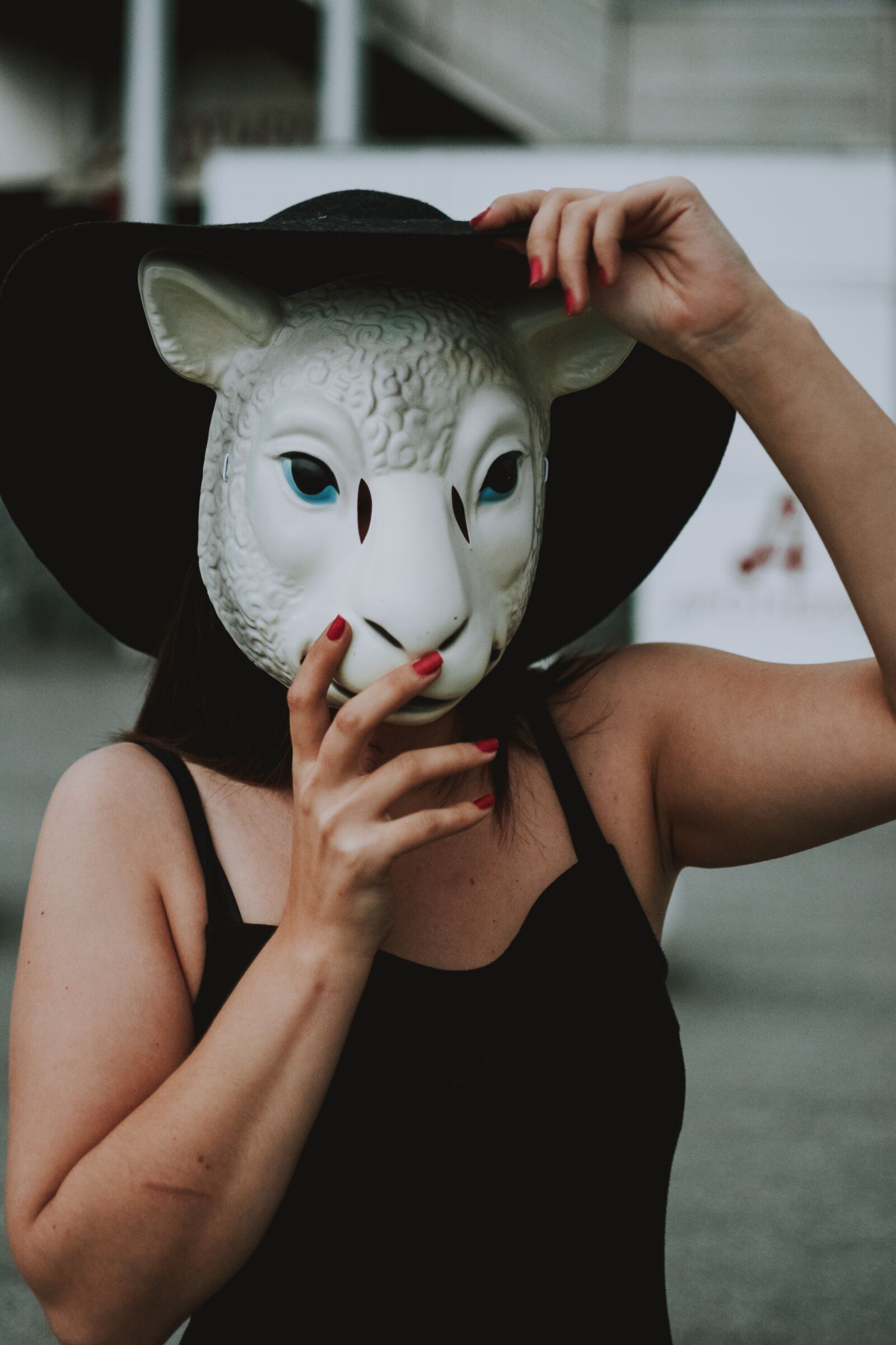 Nikon D5200 sample photo. Woman, sheep mask, mask photography