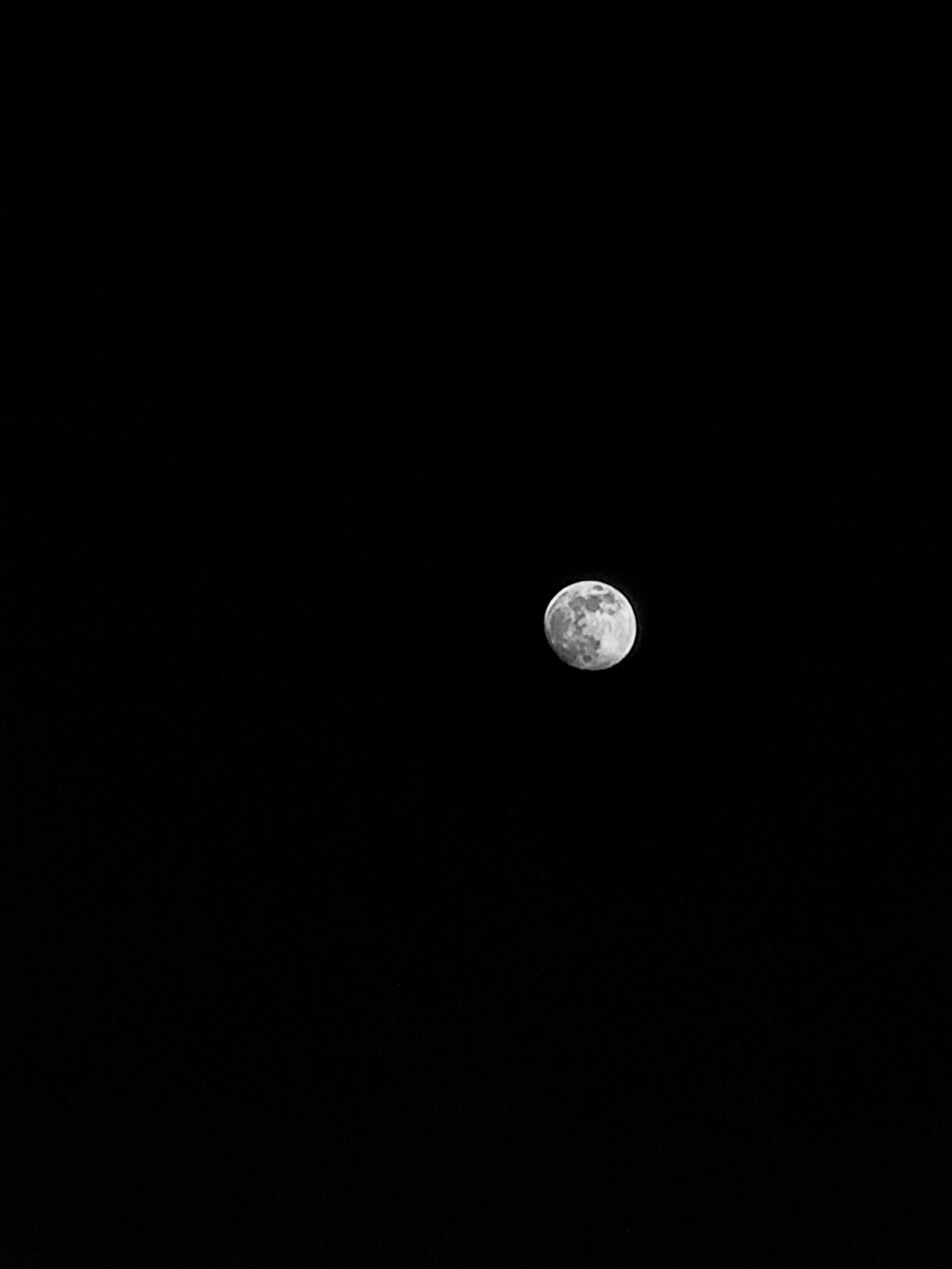 Xiaomi MI 9 sample photo. Moon, germany, sky photography