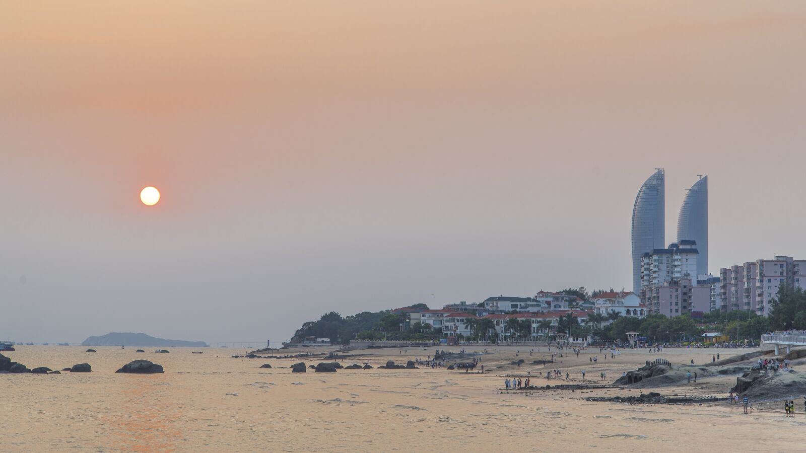 Nikon D610 sample photo. Sunset, china, beach photography