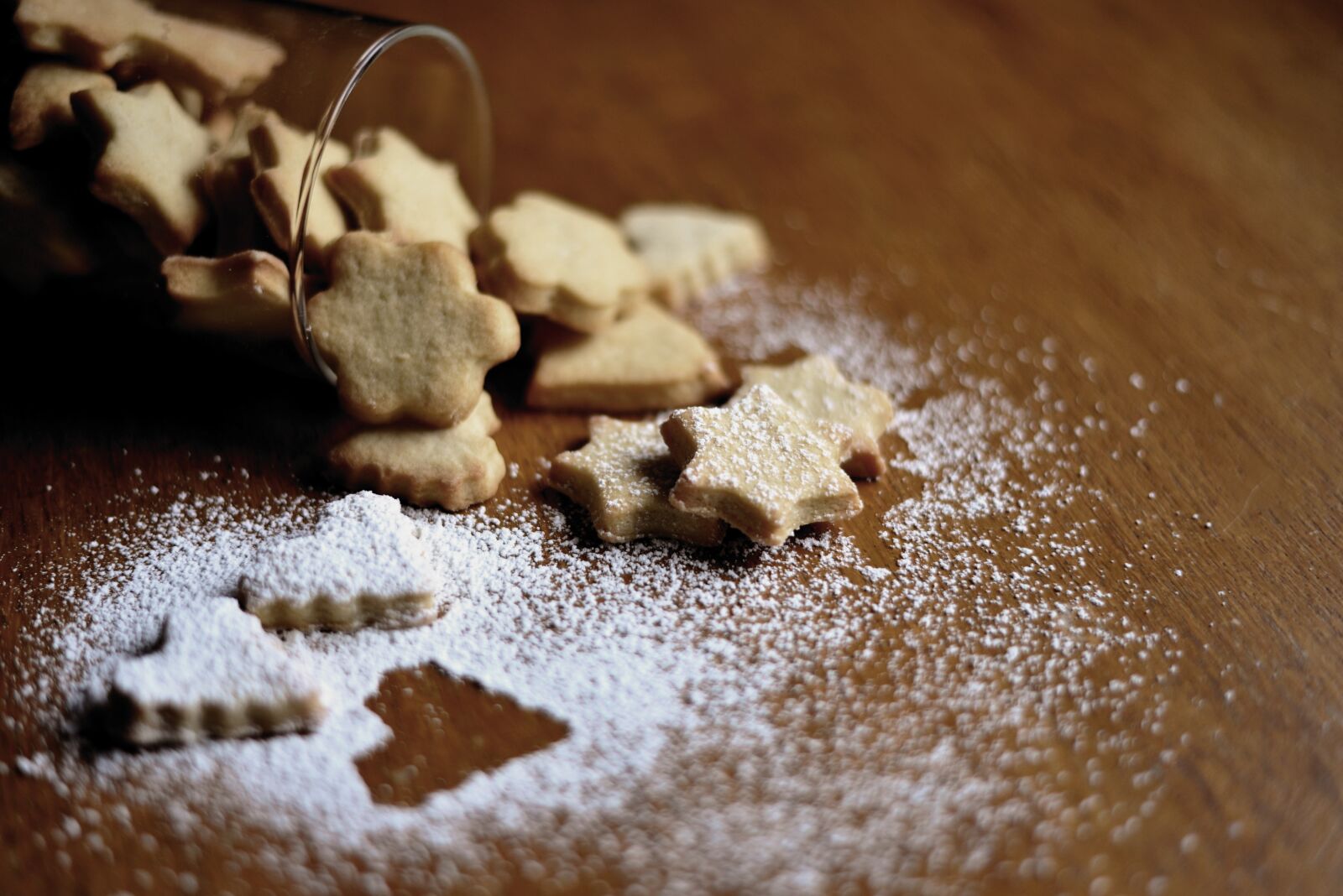 Nikon D610 sample photo. Cookie, stamping cookies, christmas photography